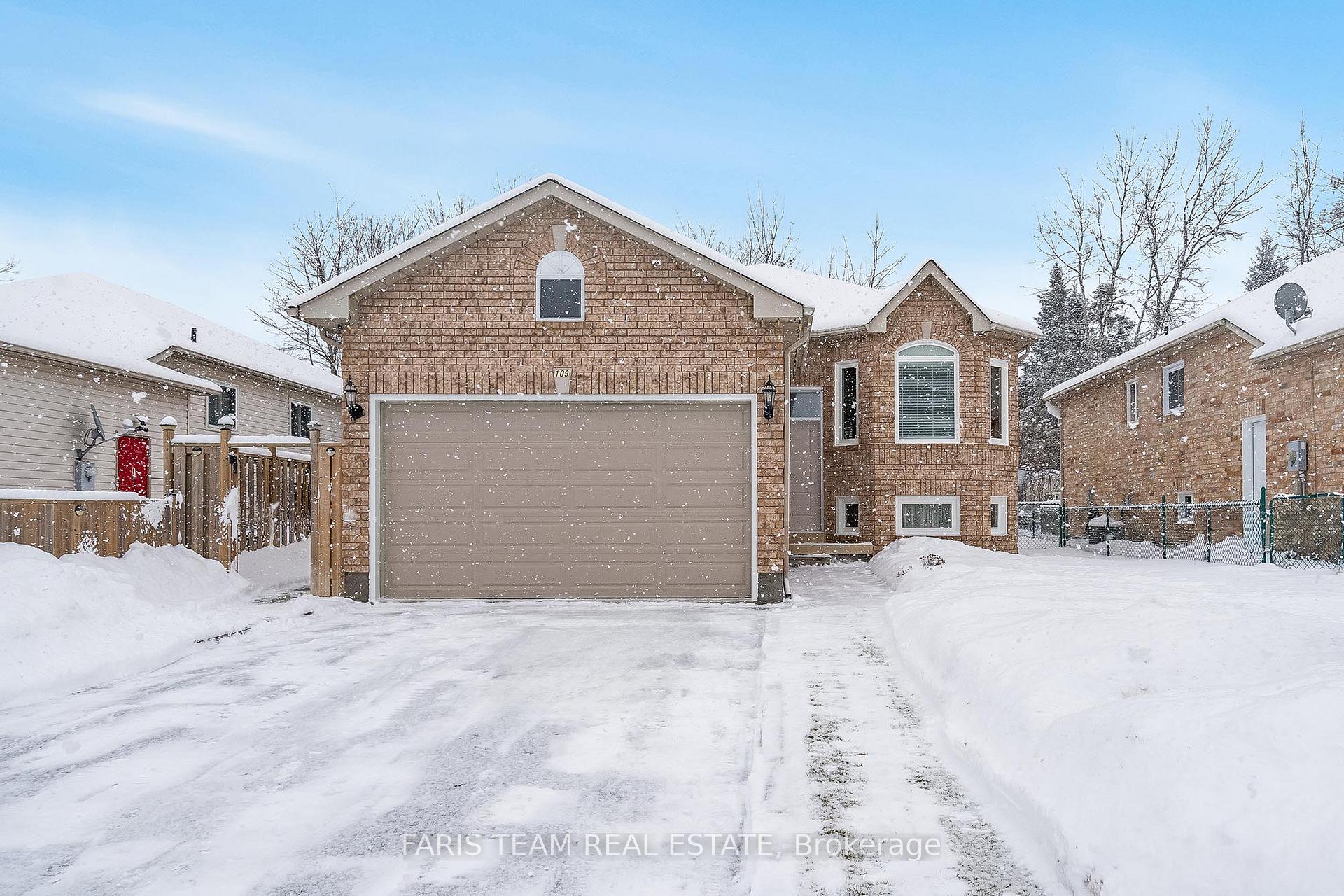 Photo 1 of 109 Dyer Drive, Wasaga Beach — HOMEH