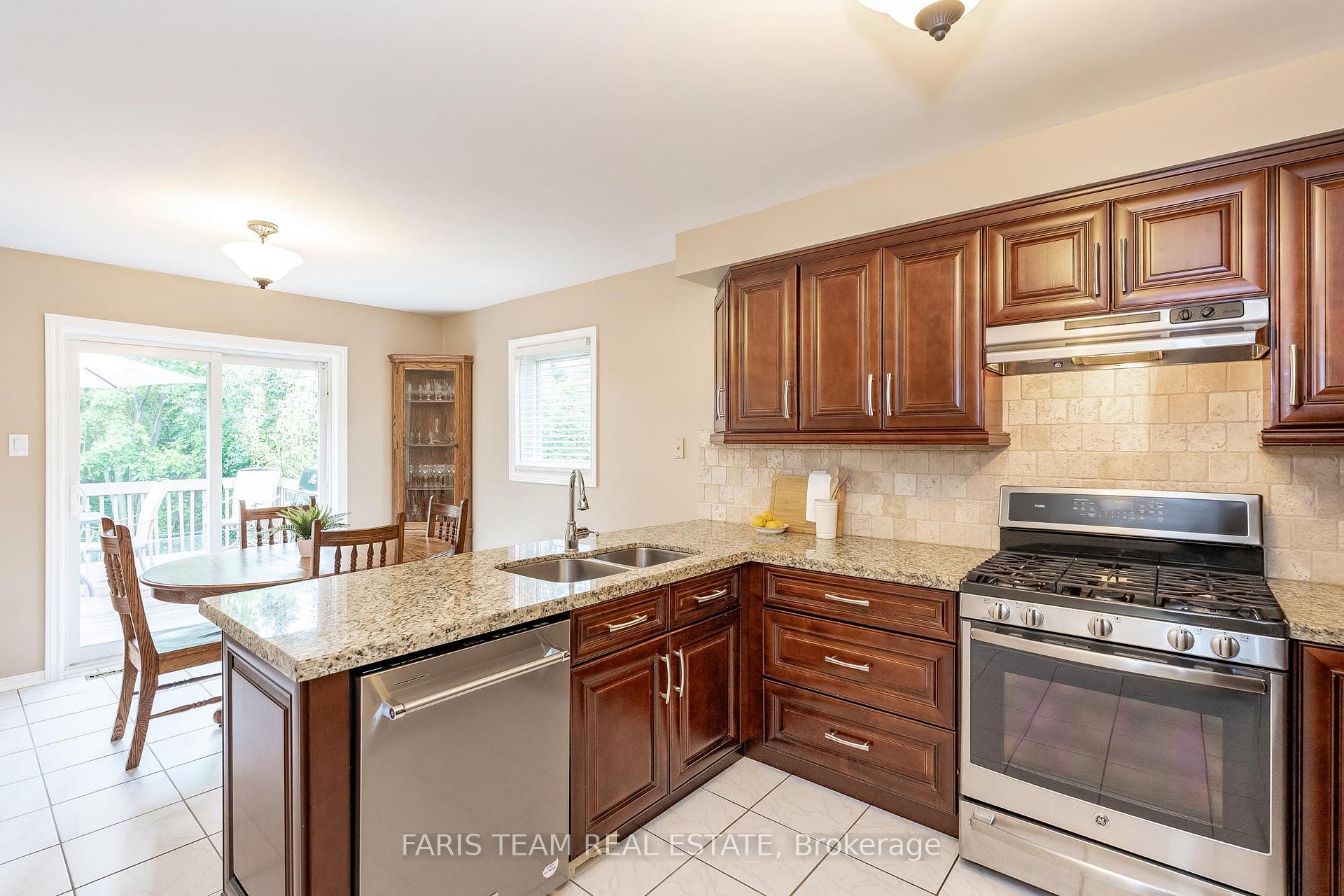 Photo 7 of 109 Dyer Drive, Wasaga Beach — HOMEH