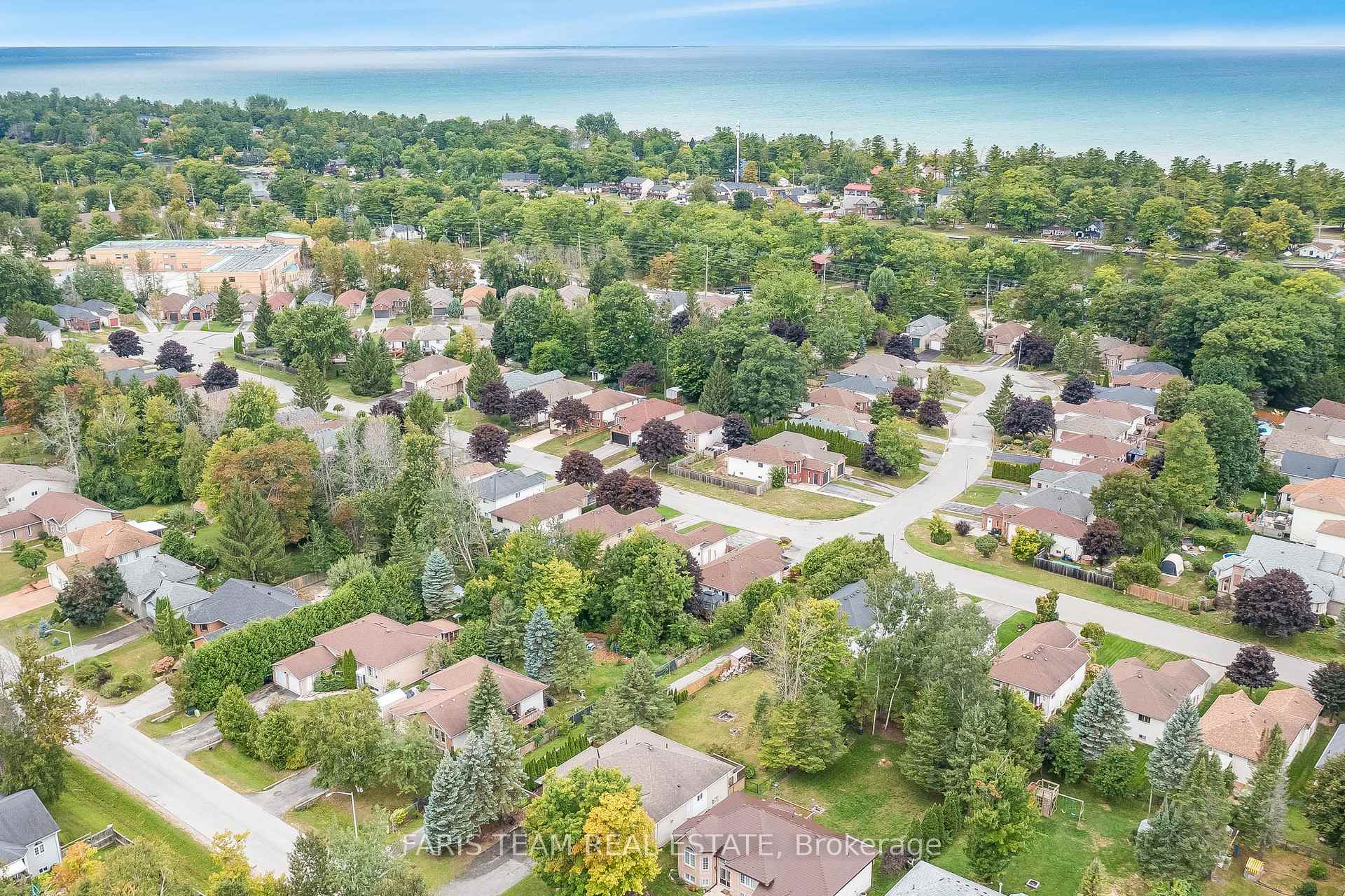 Photo 24 of 109 Dyer Drive, Wasaga Beach — HOMEH