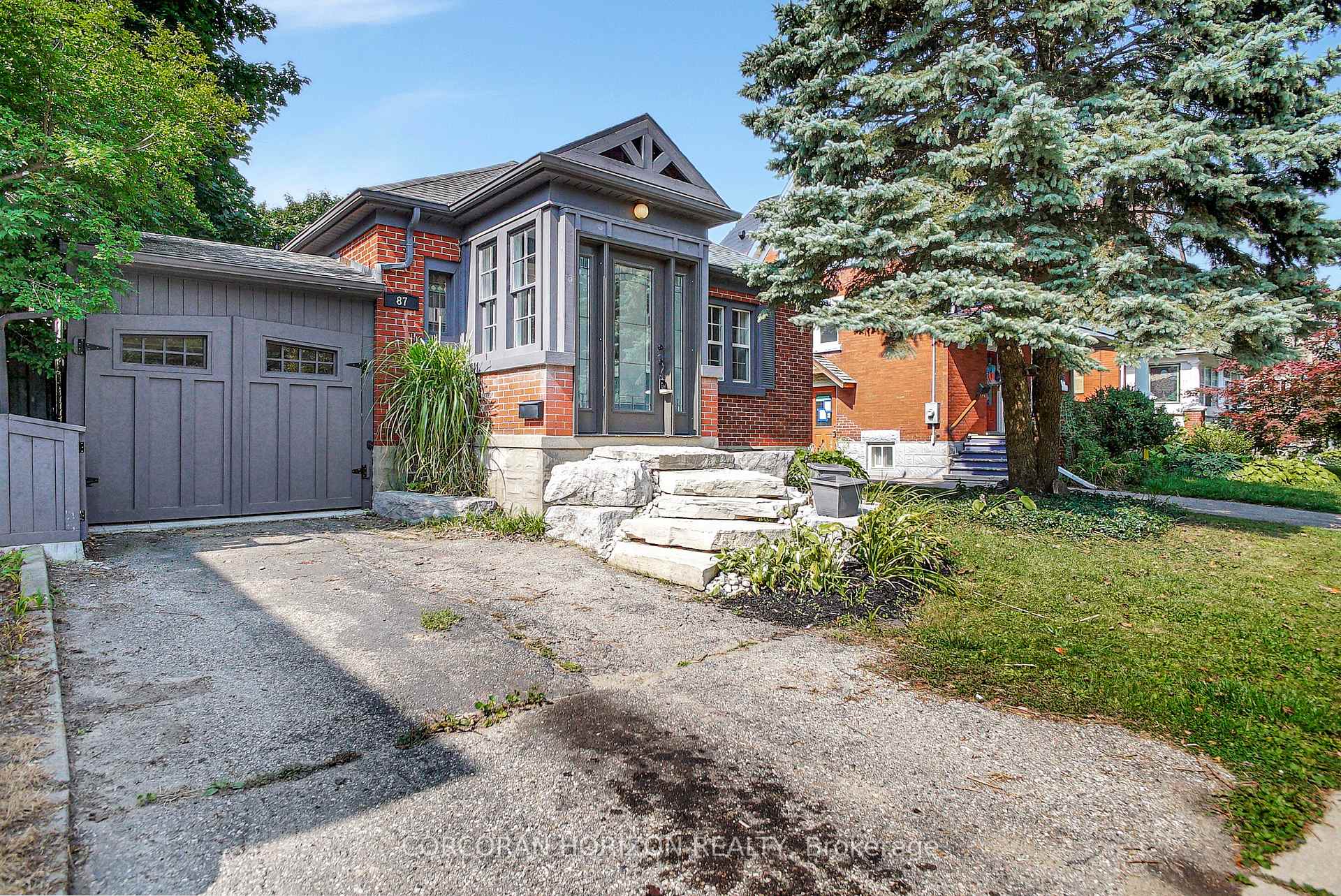 Photo 3 of 87 Simeon Street, Kitchener — HOMEH