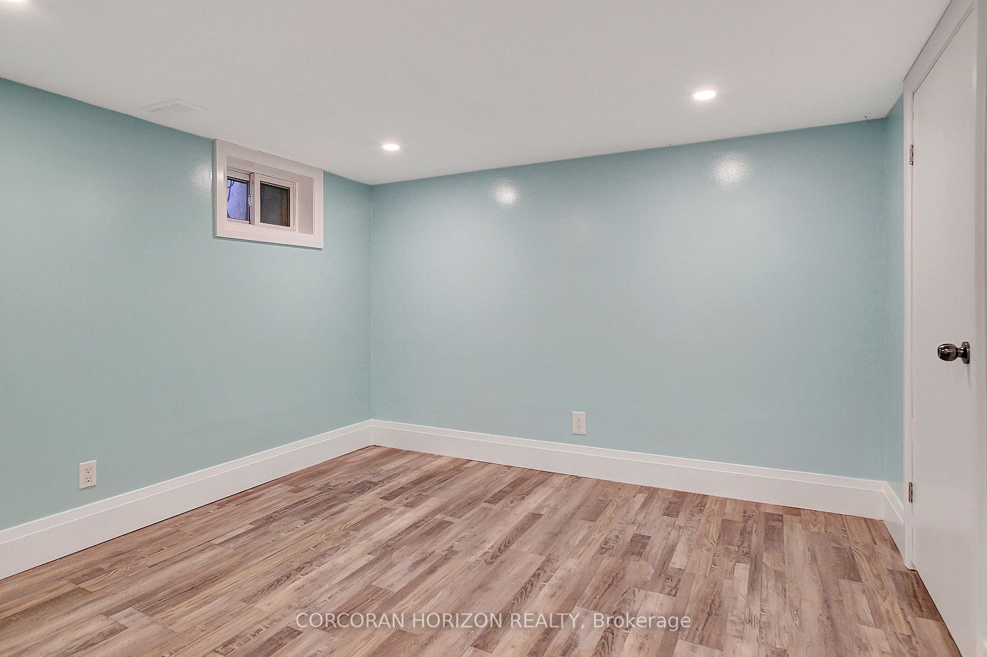 Photo 24 of 87 Simeon Street, Kitchener — HOMEH