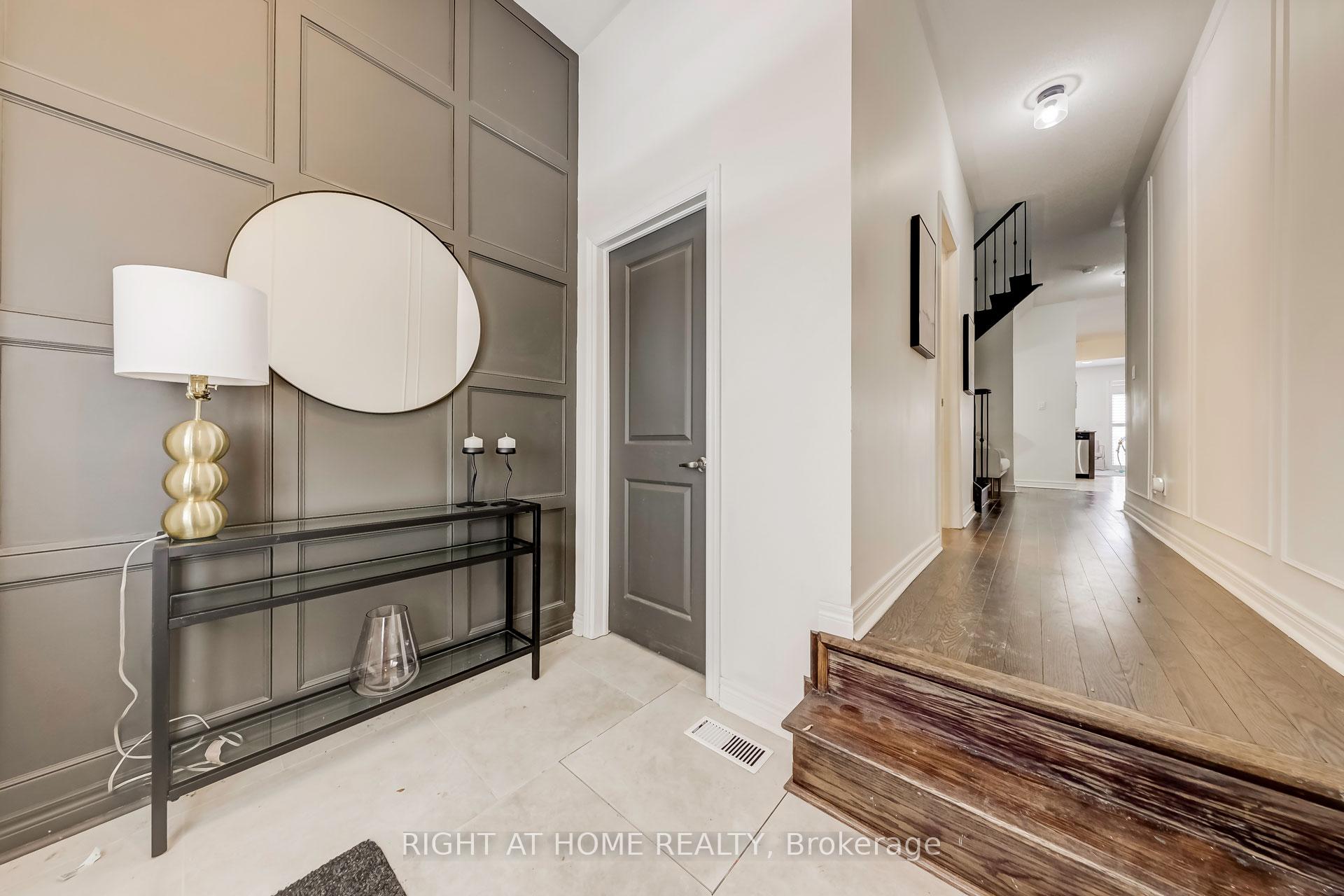 Photo 4 of 22 Rimrock Crescent, Whitby, Williamsburg — HOMEH