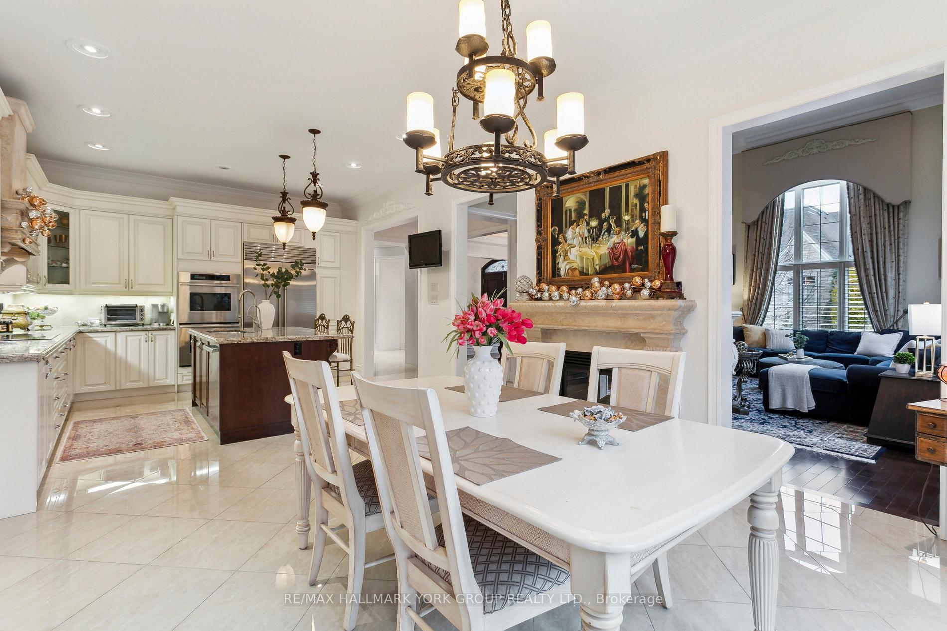 Photo 11 of 100 Grandvista Crescent, Vaughan, Vellore Village — HOMEH