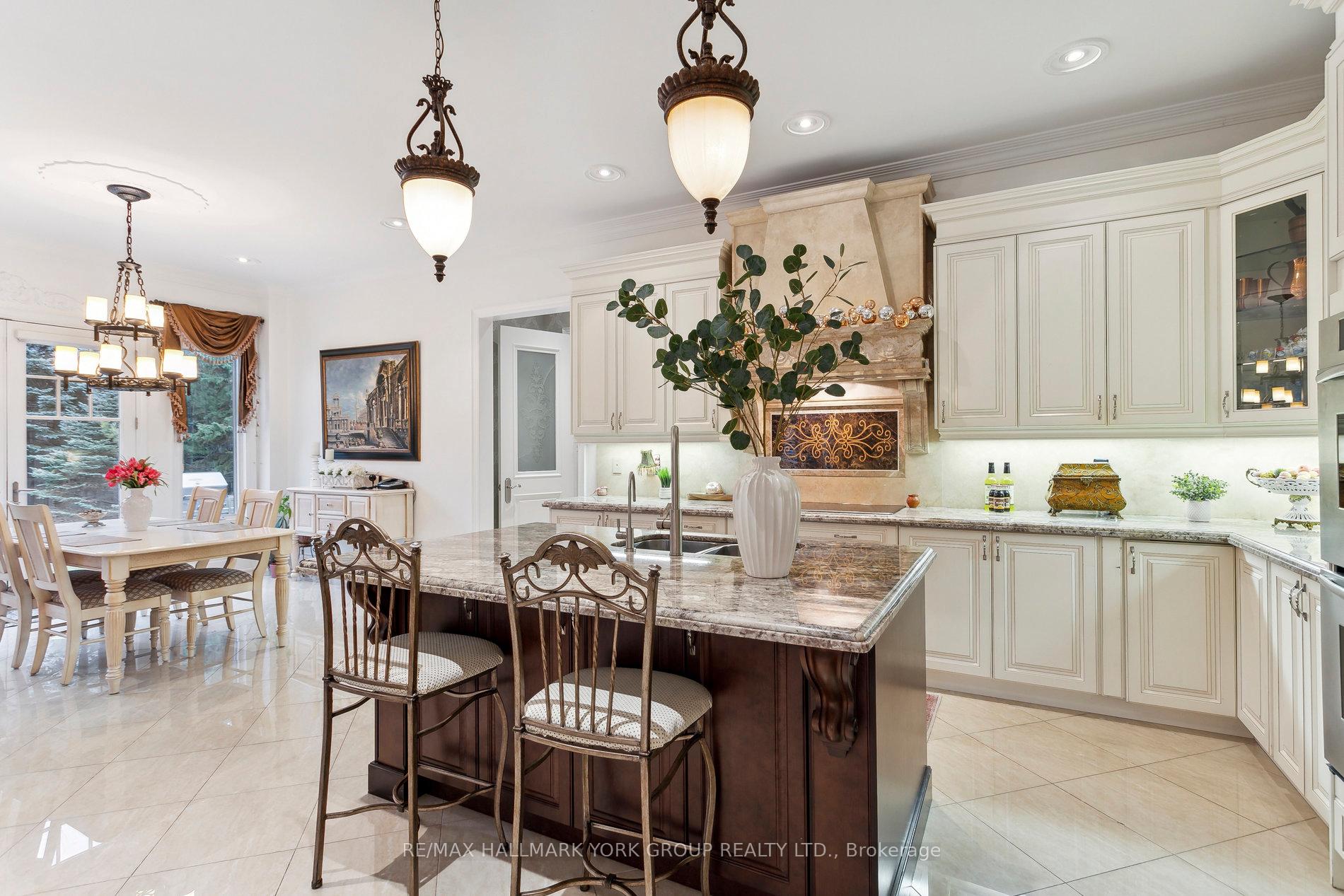 Photo 4 of 100 Grandvista Crescent, Vaughan, Vellore Village — HOMEH