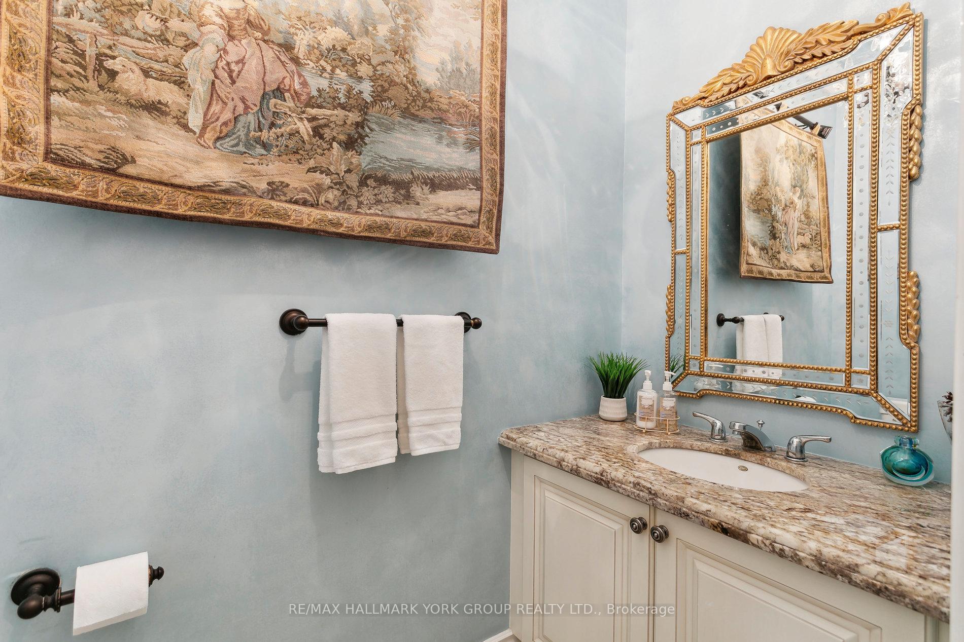 Photo 15 of 100 Grandvista Crescent, Vaughan, Vellore Village — HOMEH