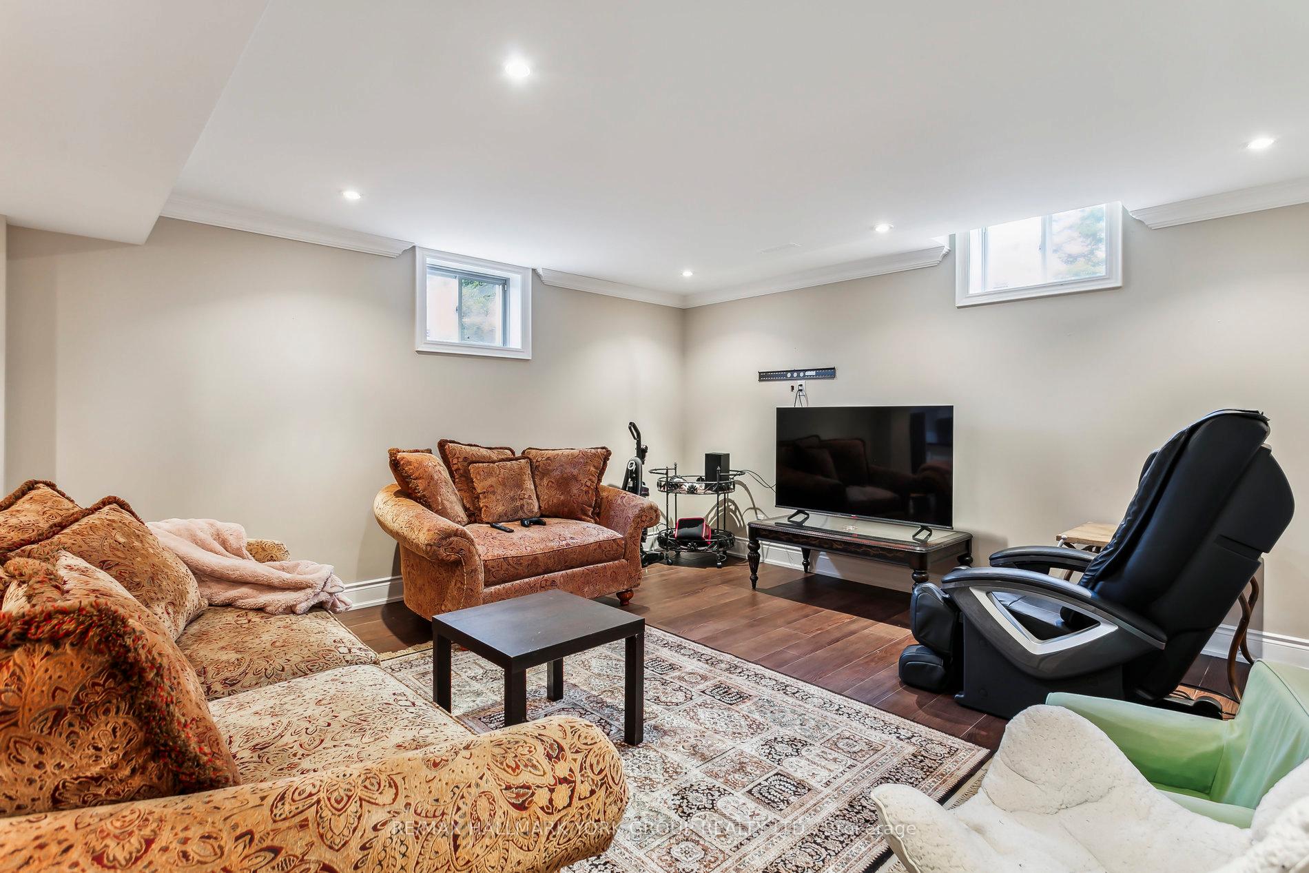 Photo 38 of 100 Grandvista Crescent, Vaughan, Vellore Village — HOMEH