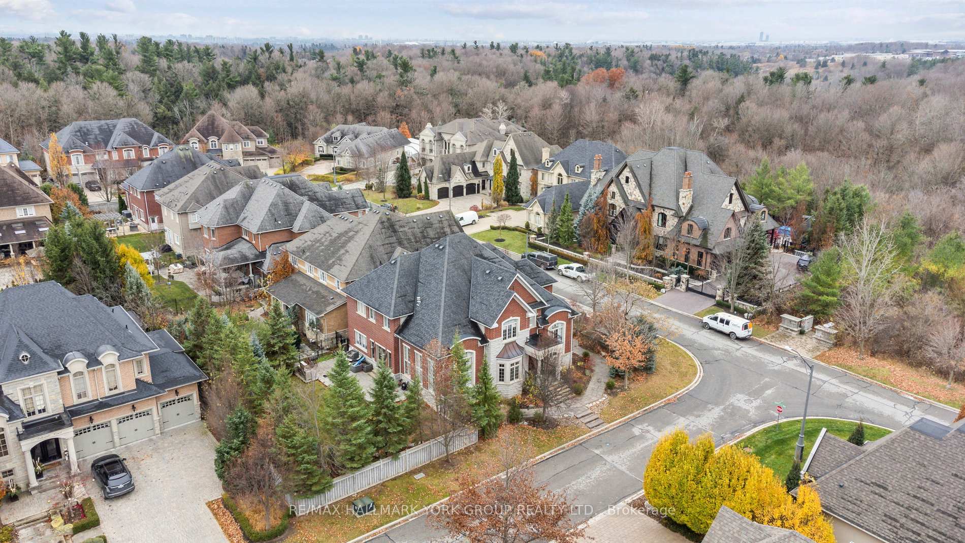 Photo 39 of 100 Grandvista Crescent, Vaughan, Vellore Village — HOMEH