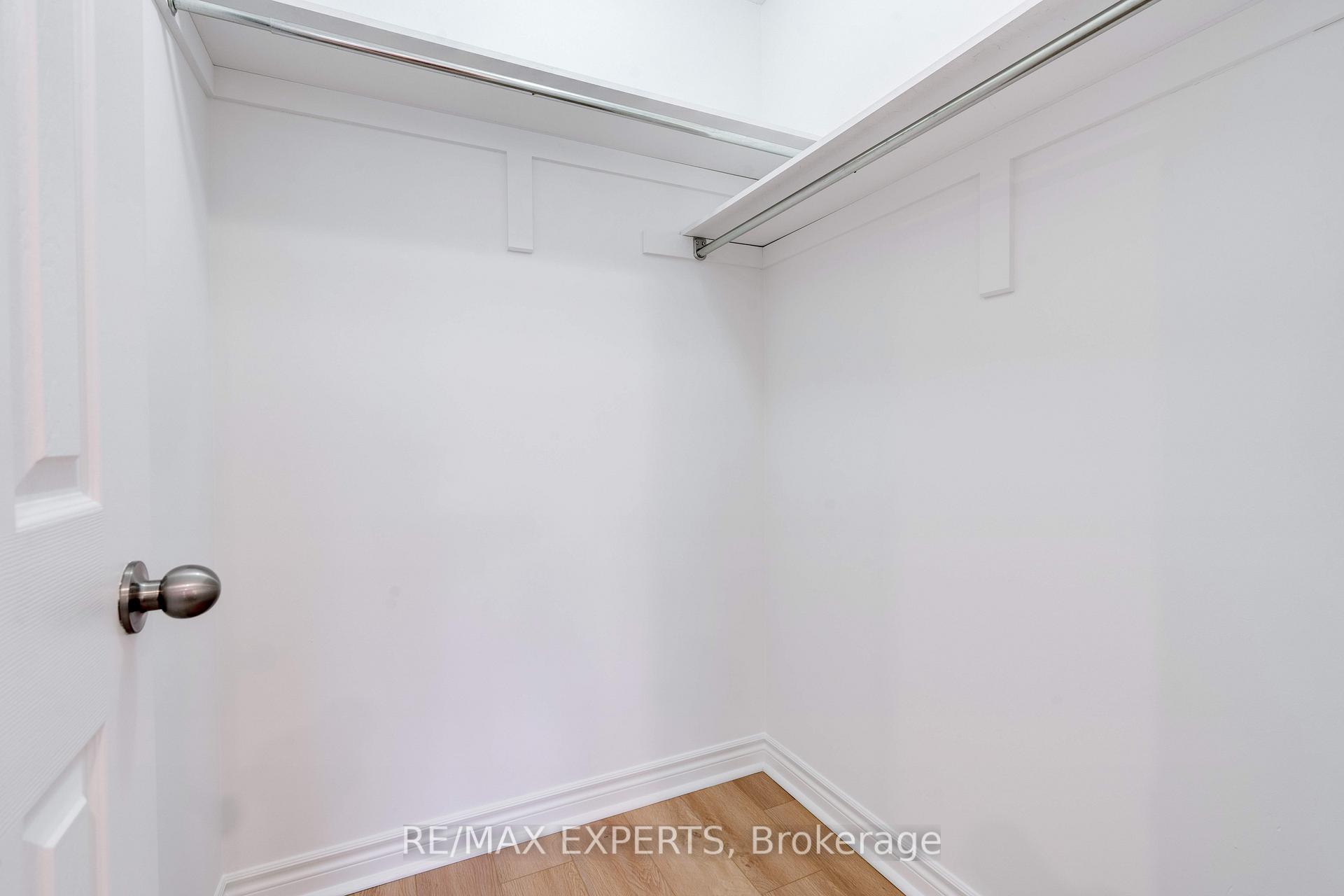 Photo 10 of 174 Powell Drive, Hamilton, Binbrook — HOMEH