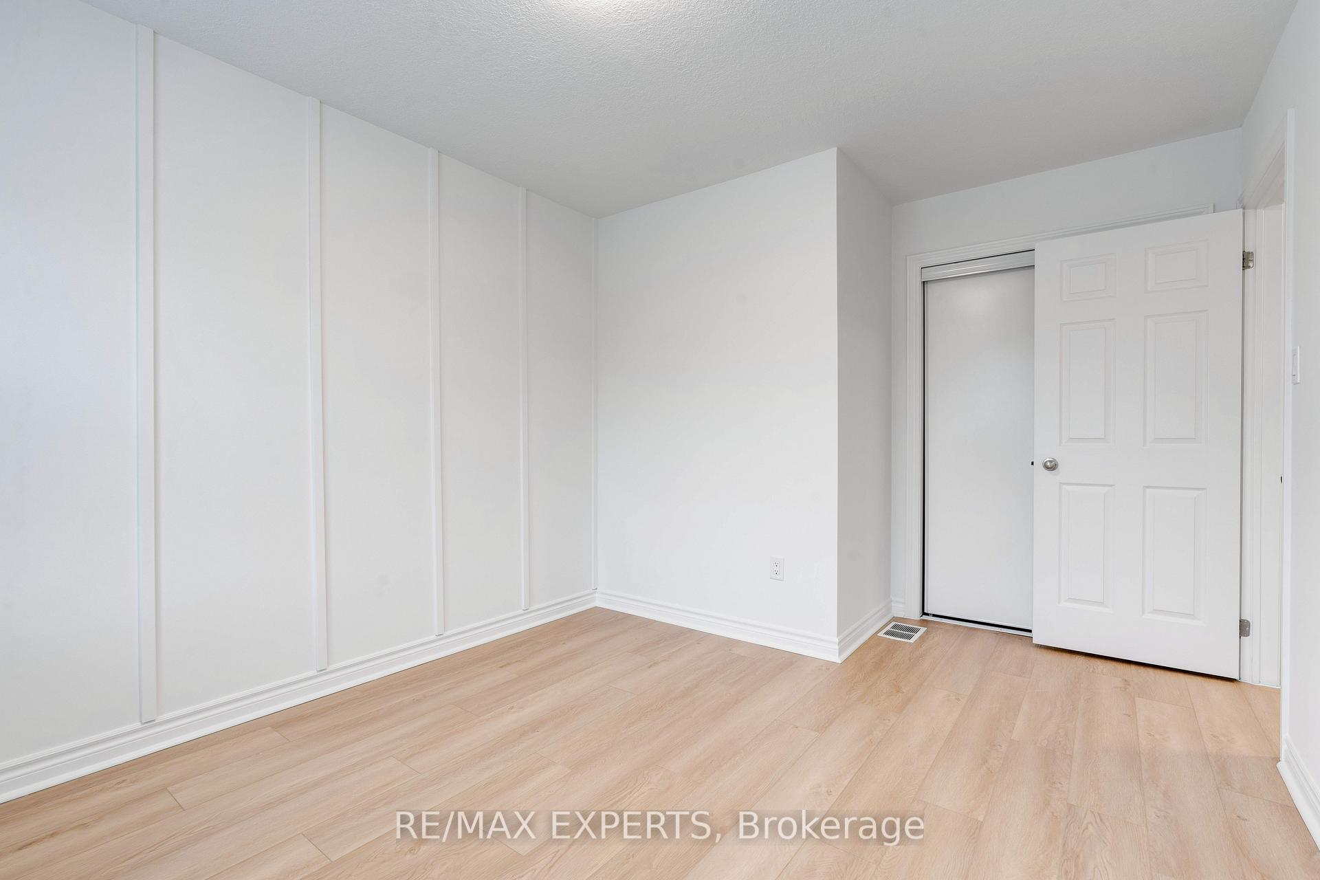 Photo 22 of 174 Powell Drive, Hamilton, Binbrook — HOMEH