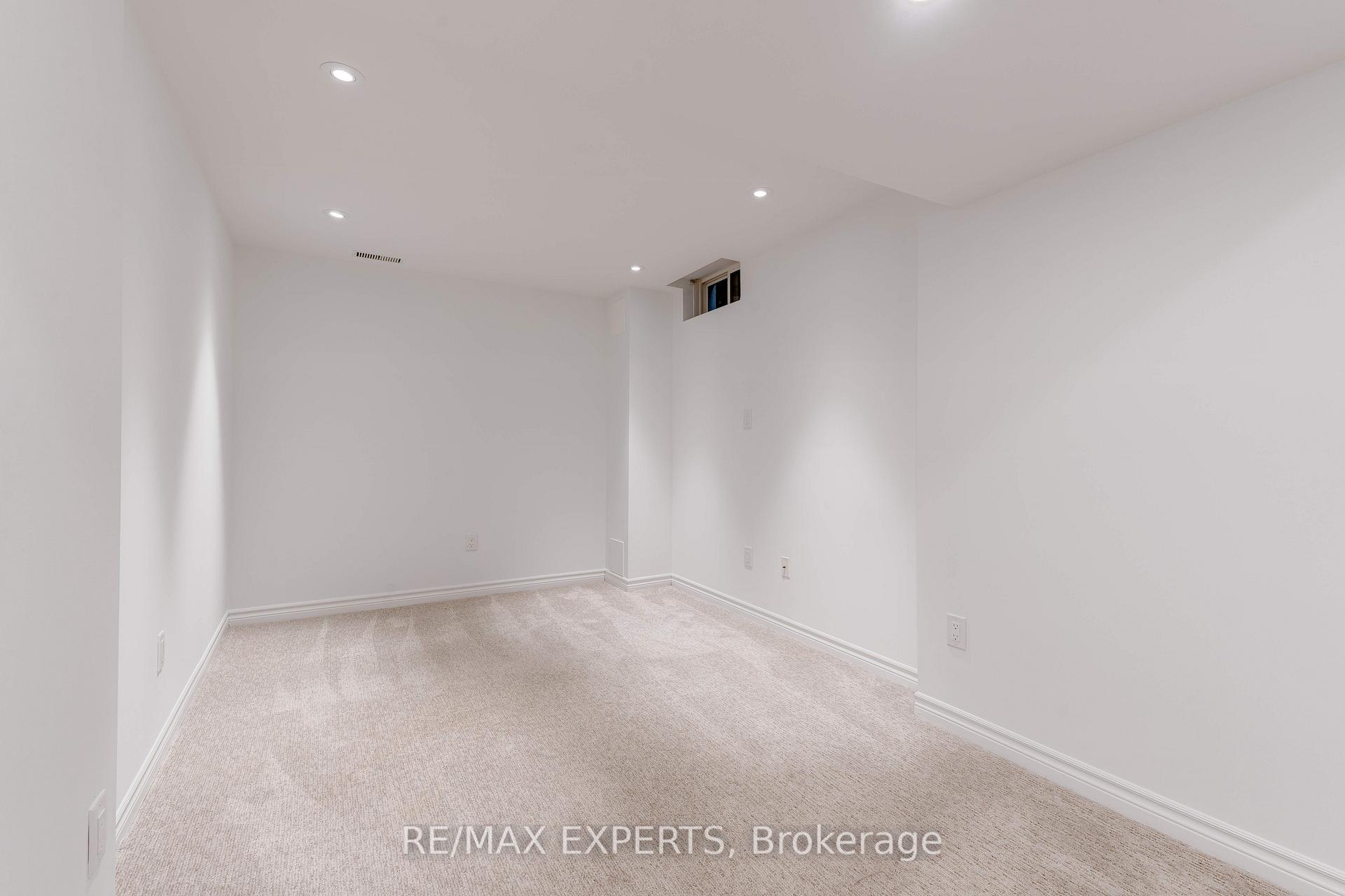 Photo 26 of 174 Powell Drive, Hamilton, Binbrook — HOMEH
