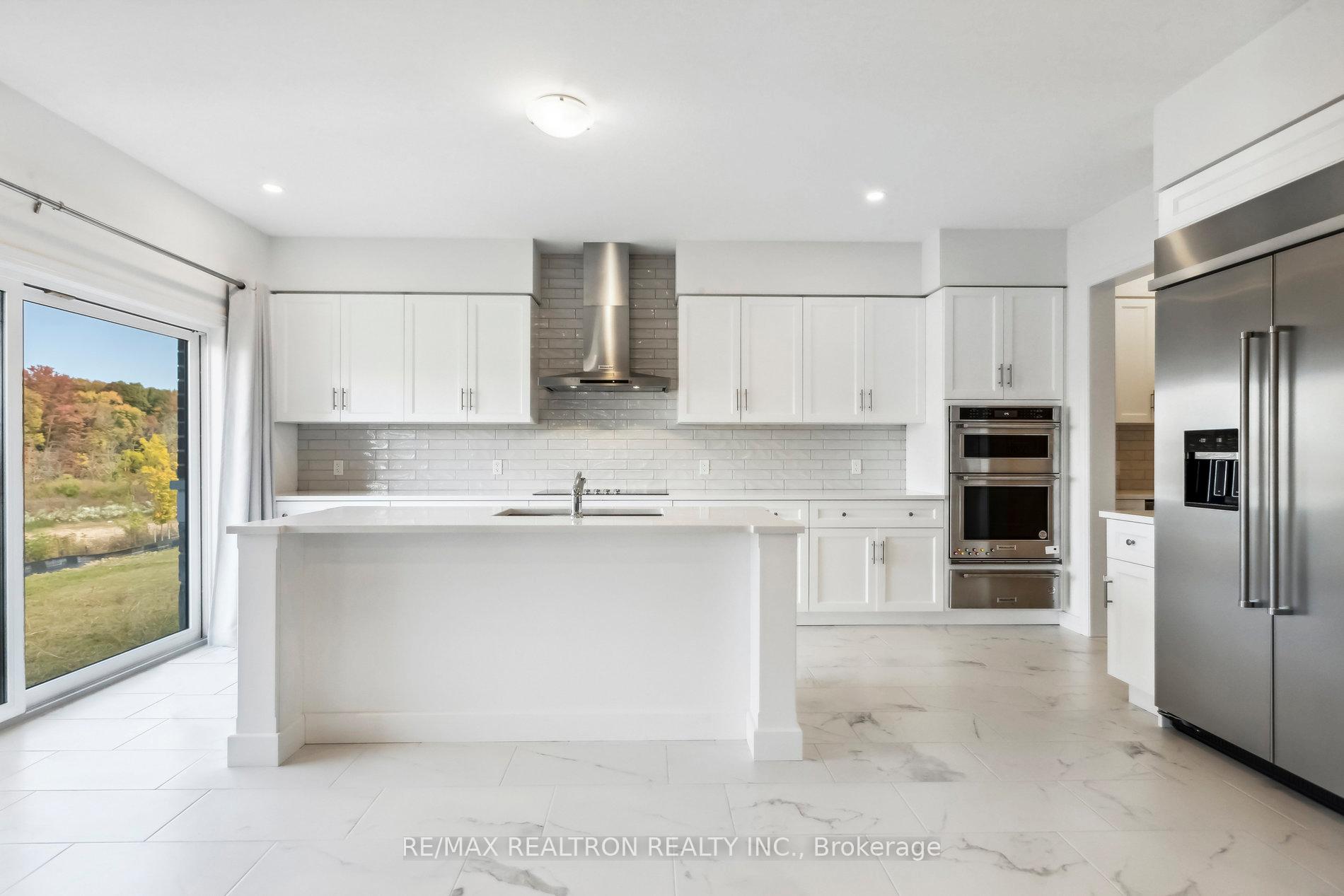 Photo 2 of 95 Georgina Street, Kitchener — HOMEH