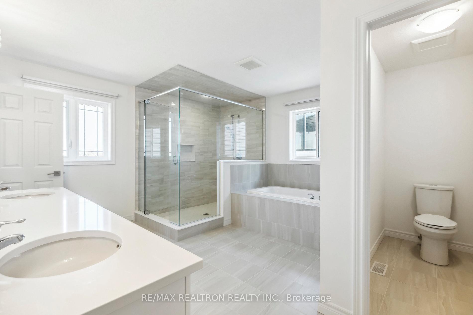 Photo 3 of 95 Georgina Street, Kitchener — HOMEH