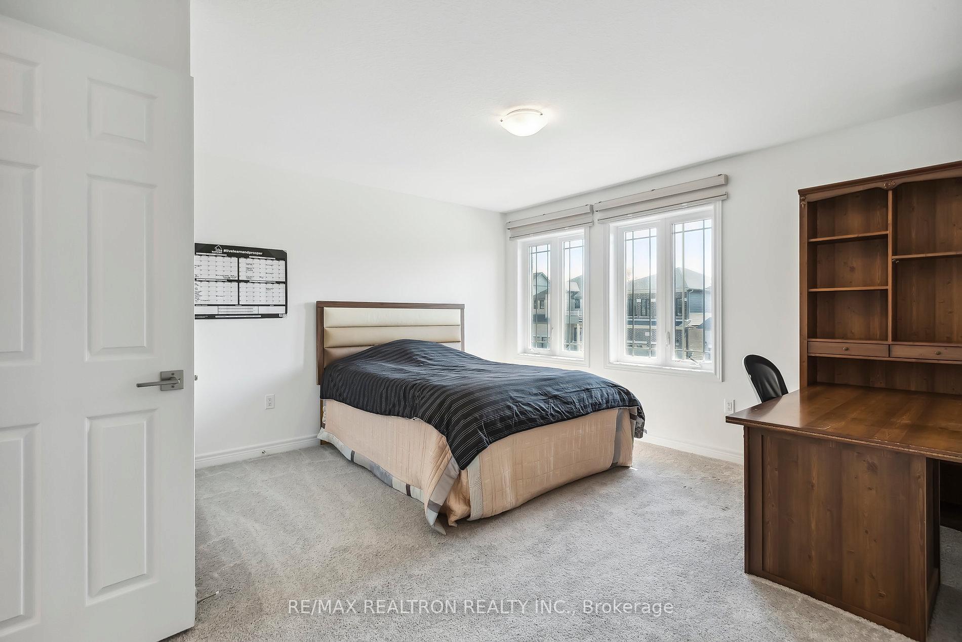 Photo 16 of 95 Georgina Street, Kitchener — HOMEH