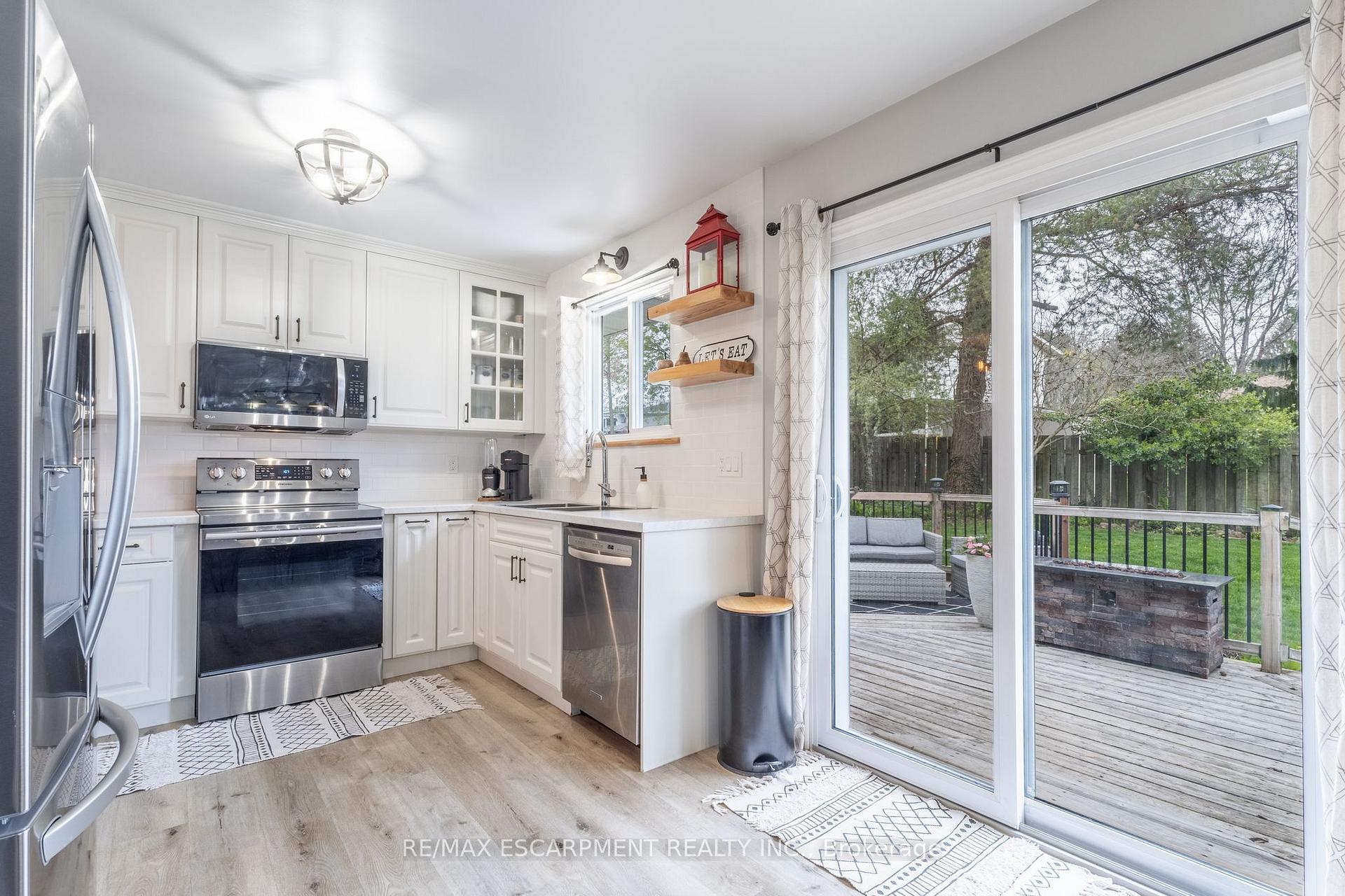 Photo 9 of 3 Trillium Court, Pelham, Fonthill — HOMEH