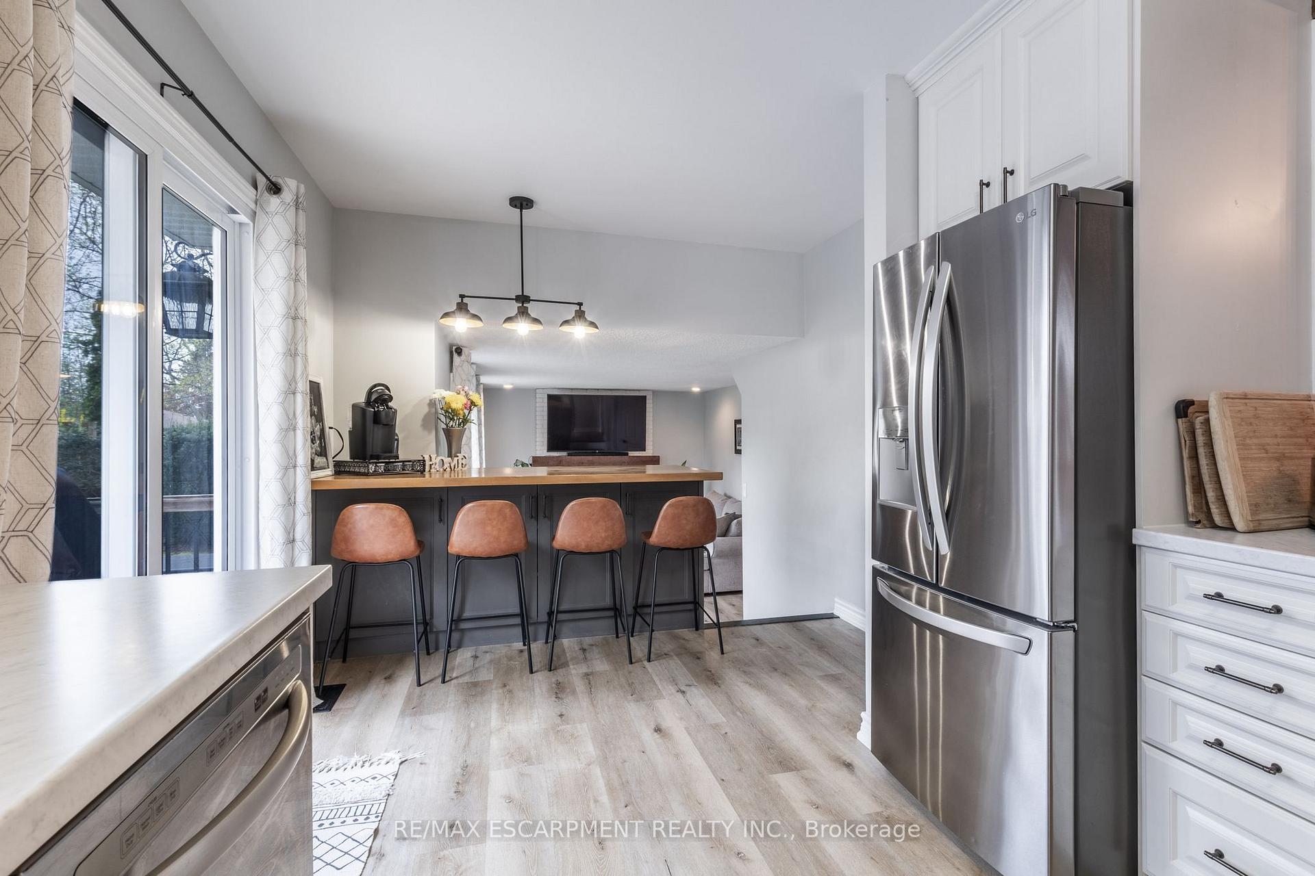 Photo 7 of 3 Trillium Court, Pelham, Fonthill — HOMEH