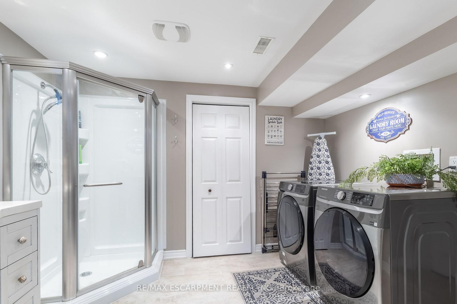 Photo 16 of 3 Trillium Court, Pelham, Fonthill — HOMEH