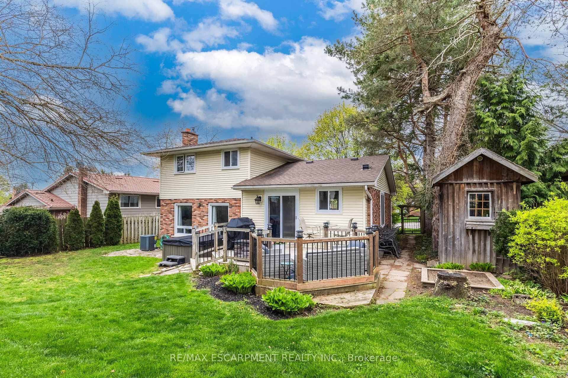 Photo 24 of 3 Trillium Court, Pelham, Fonthill — HOMEH