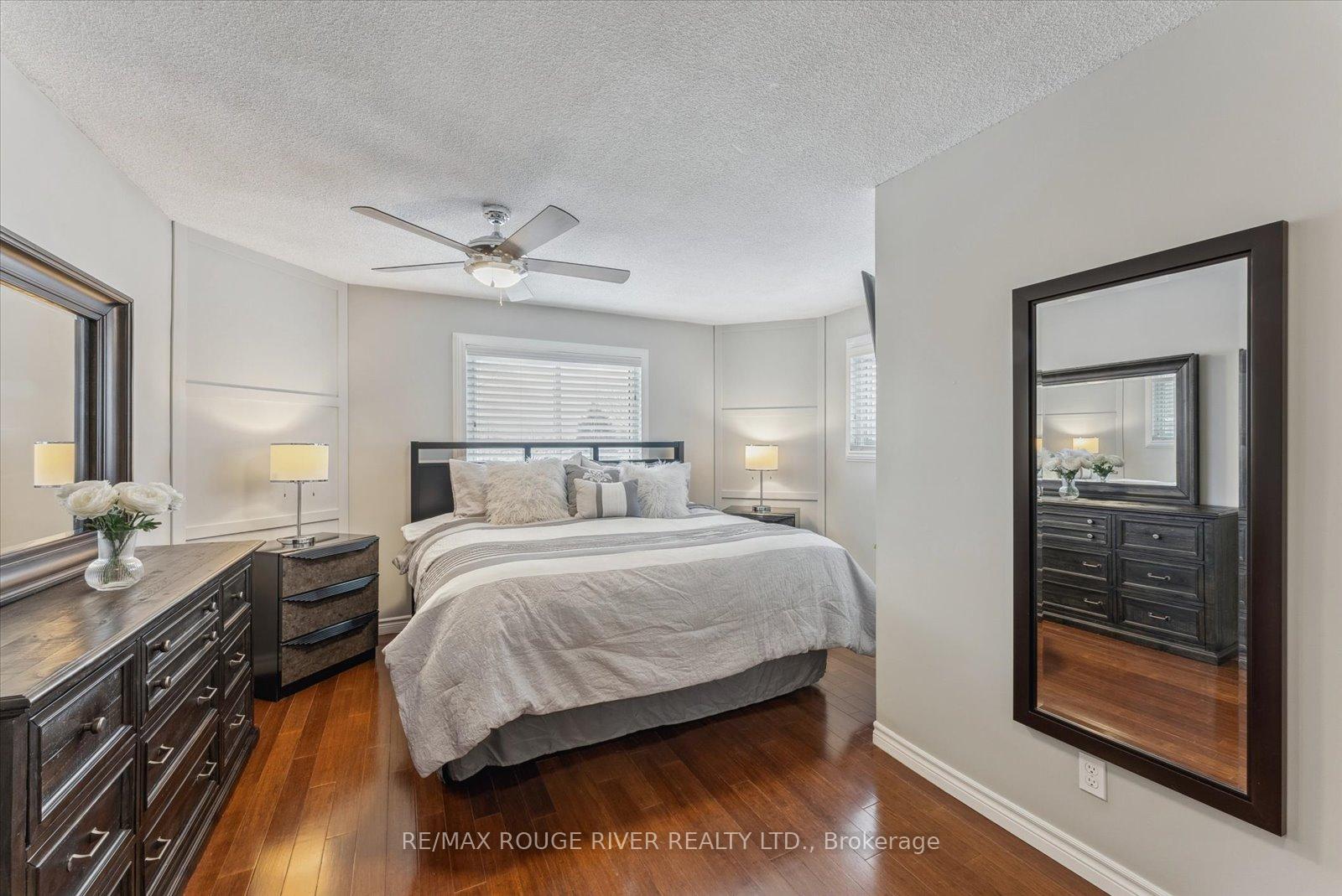 Photo 7 of 25 Birchfield Court, Clarington, Courtice — HOMEH
