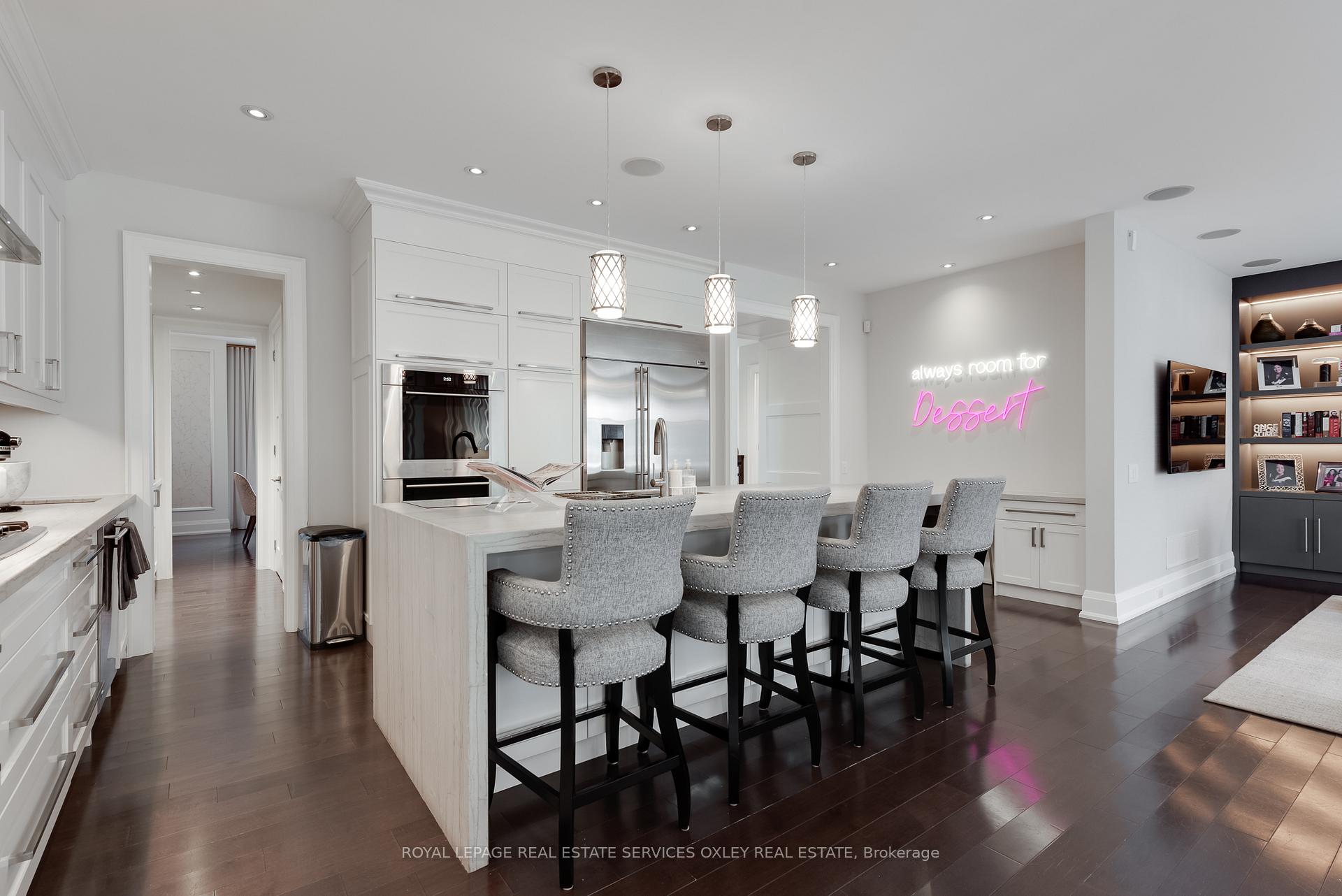 Photo 8 of 665 Bedford Park Avenue, Toronto, Bedford Park-Nortown — HOMEH