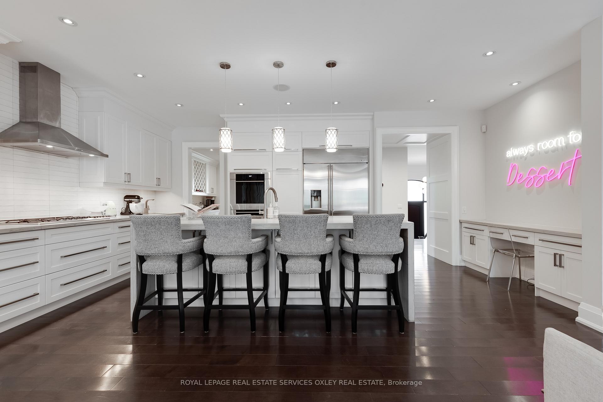 Photo 10 of 665 Bedford Park Avenue, Toronto, Bedford Park-Nortown — HOMEH