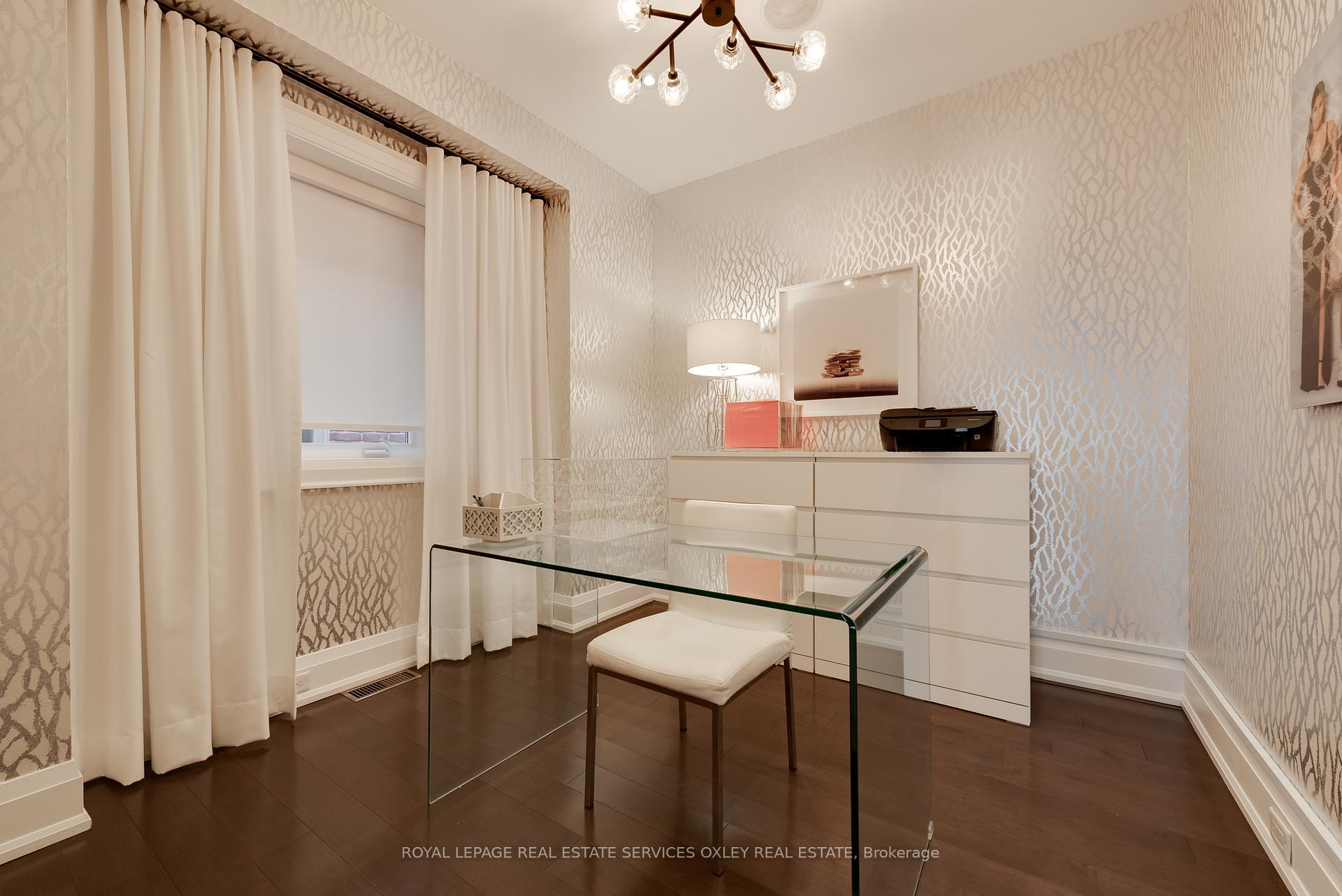 Photo 26 of 665 Bedford Park Avenue, Toronto, Bedford Park-Nortown — HOMEH