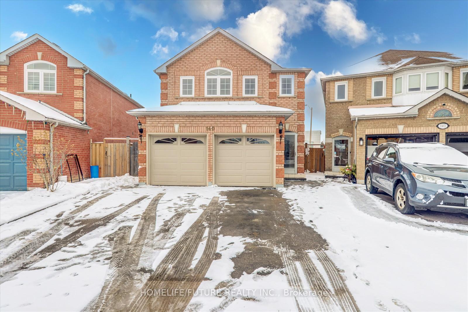Photo 2 of 140 Sophia Road, Markham, Middlefield — HOMEH