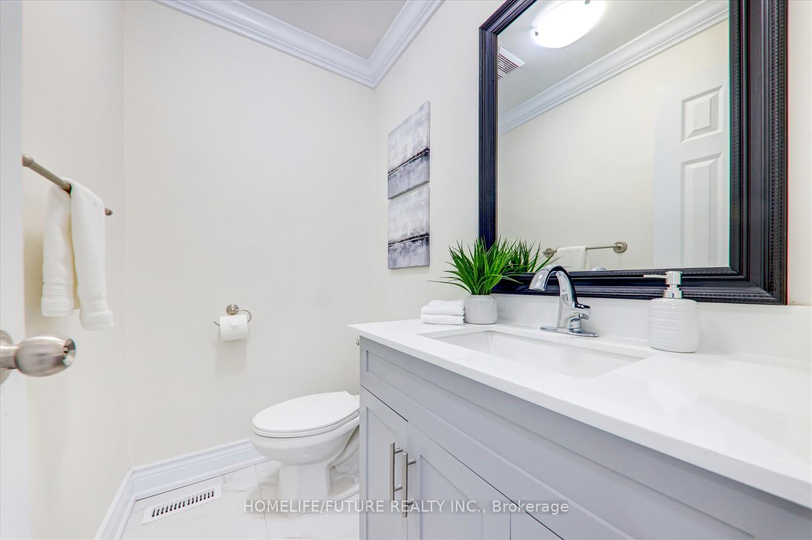 Photo 11 of 140 Sophia Road, Markham, Middlefield — HOMEH