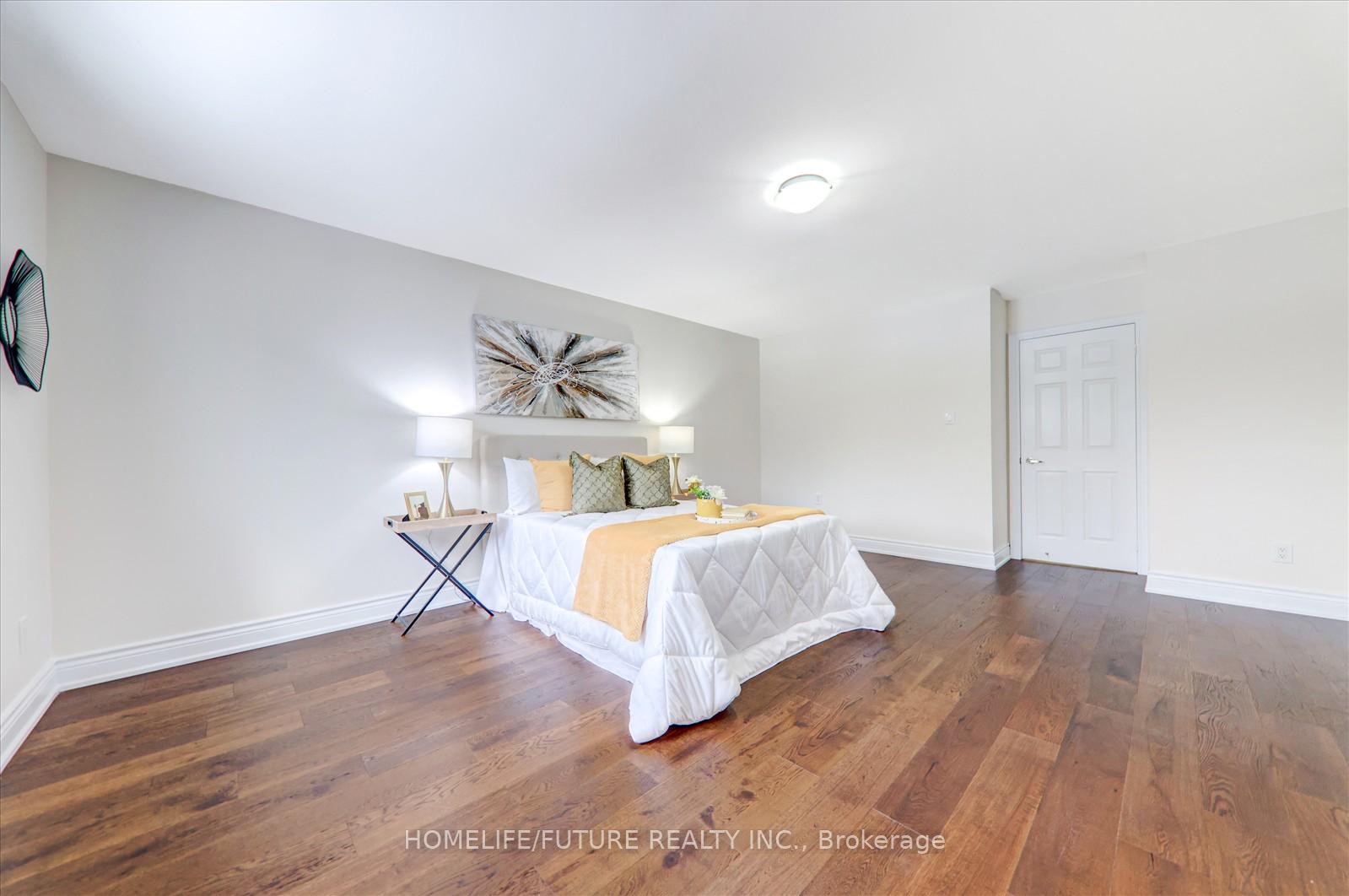 Photo 15 of 140 Sophia Road, Markham, Middlefield — HOMEH