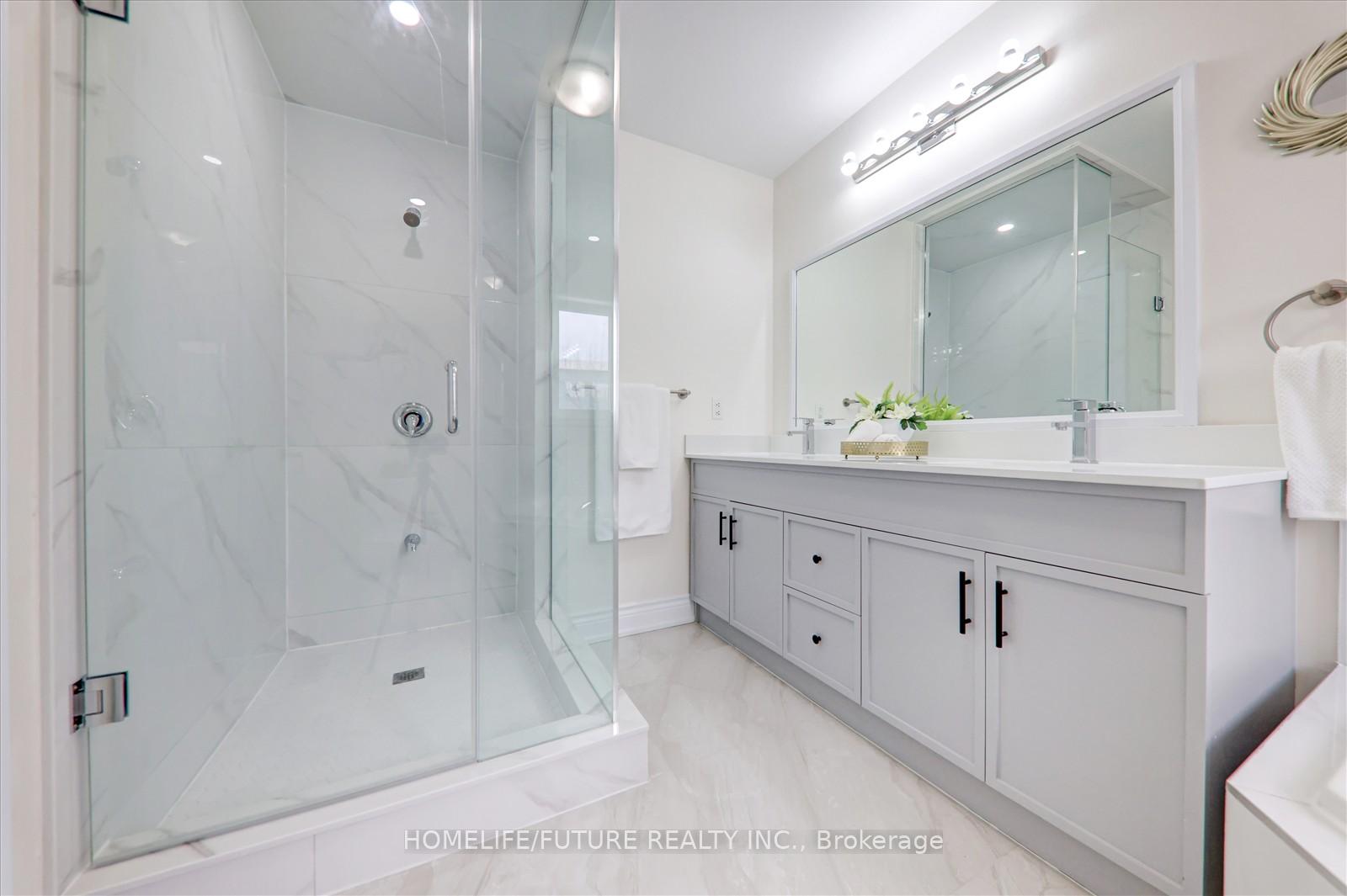 Photo 17 of 140 Sophia Road, Markham, Middlefield — HOMEH