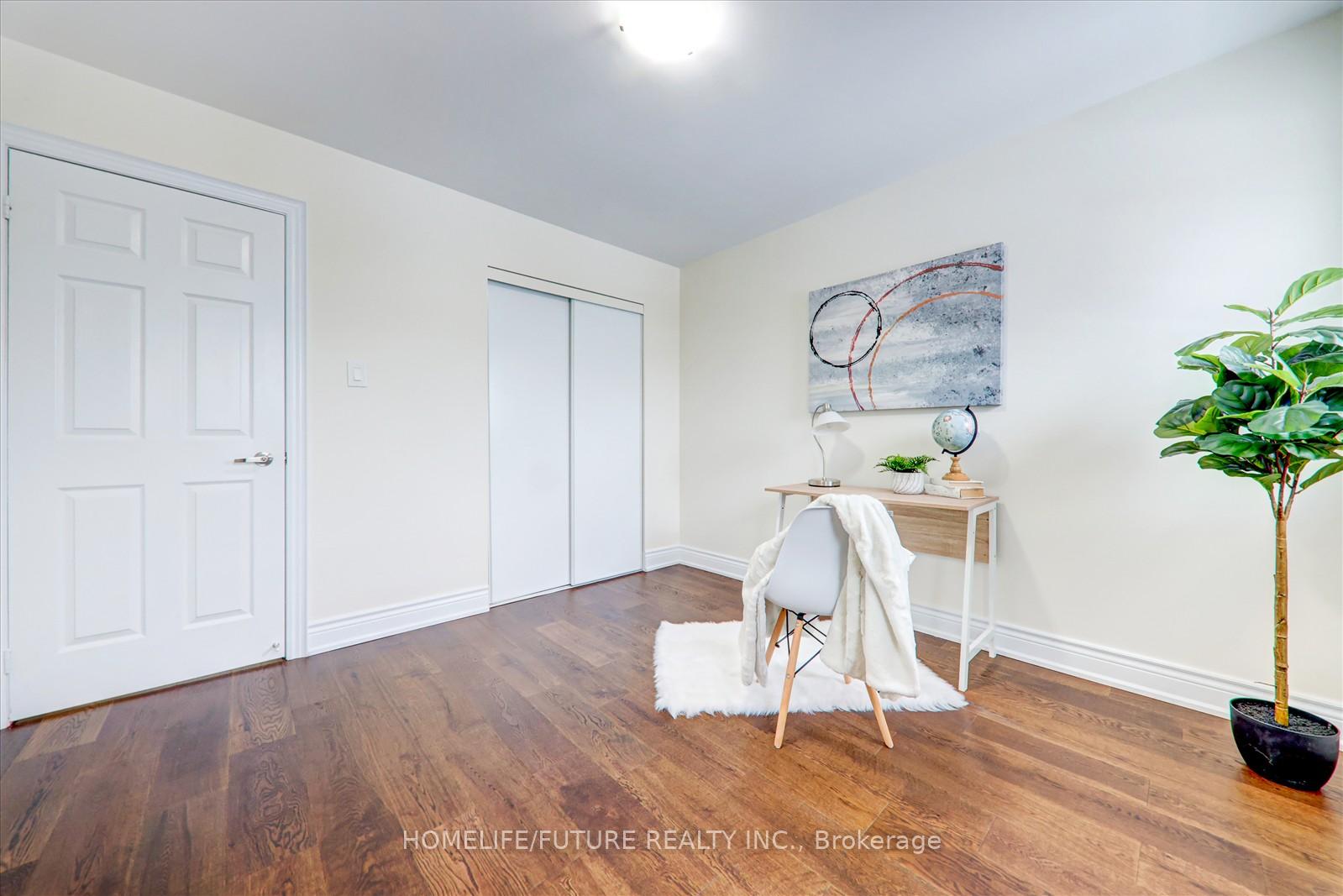 Photo 32 of 140 Sophia Road, Markham, Middlefield — HOMEH