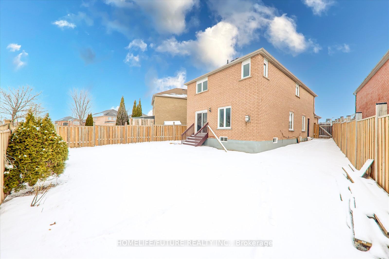 Photo 27 of 140 Sophia Road, Markham, Middlefield — HOMEH
