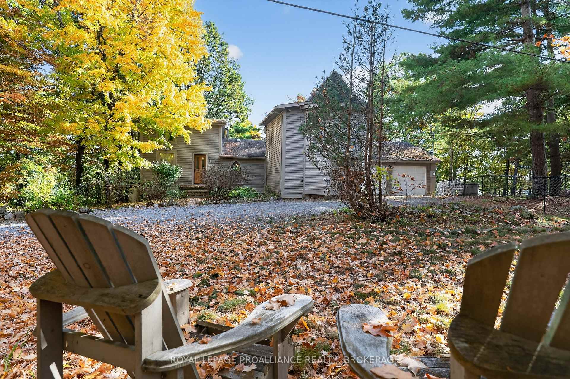 Photo 4 of 18 Hickory Lane, Frontenac, Frontenac South — HOMEH