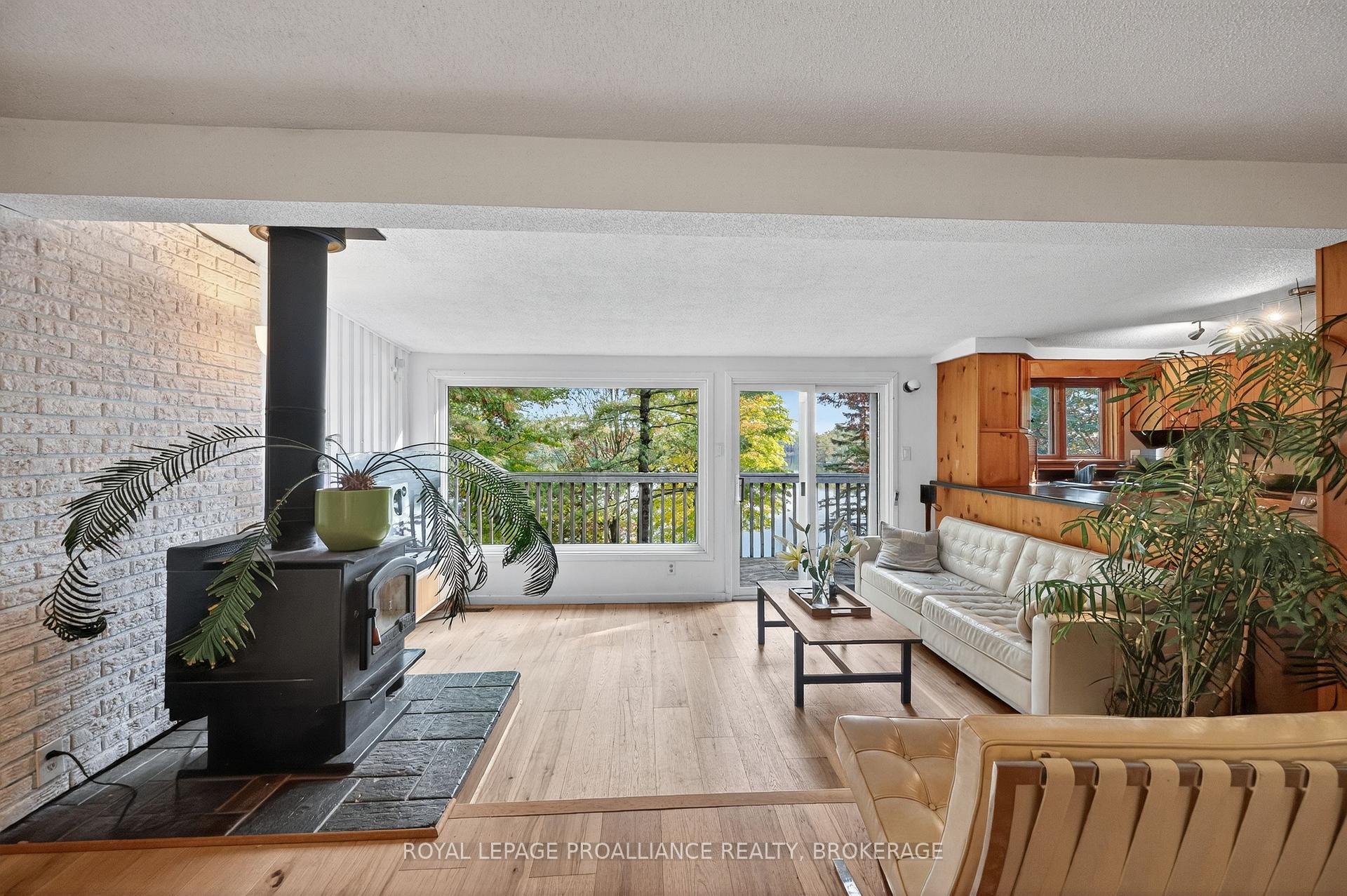 Photo 15 of 18 Hickory Lane, Frontenac, Frontenac South — HOMEH