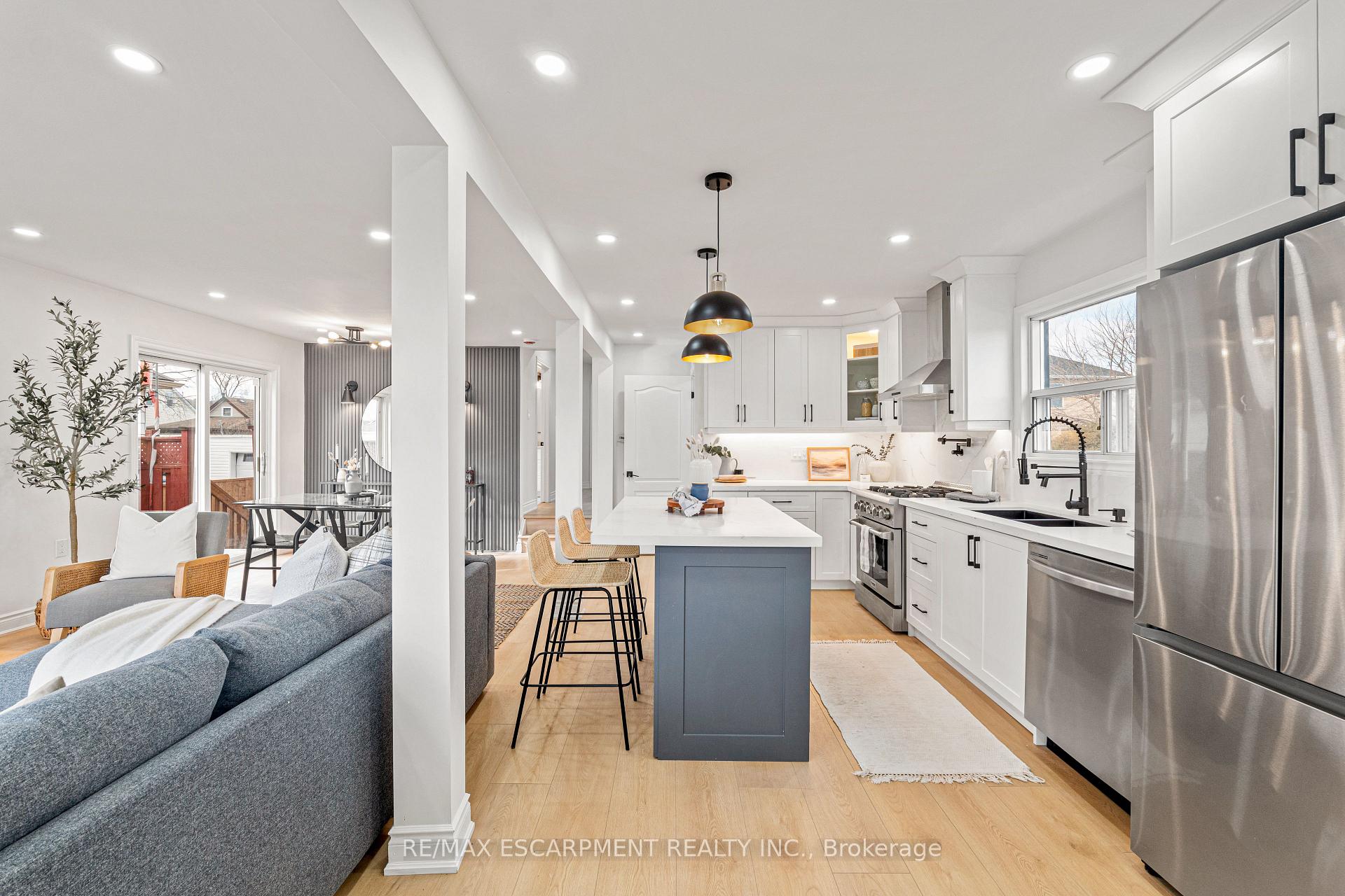 Photo 7 of 20 Walter Avenue S, Hamilton, Normanhurst — HOMEH