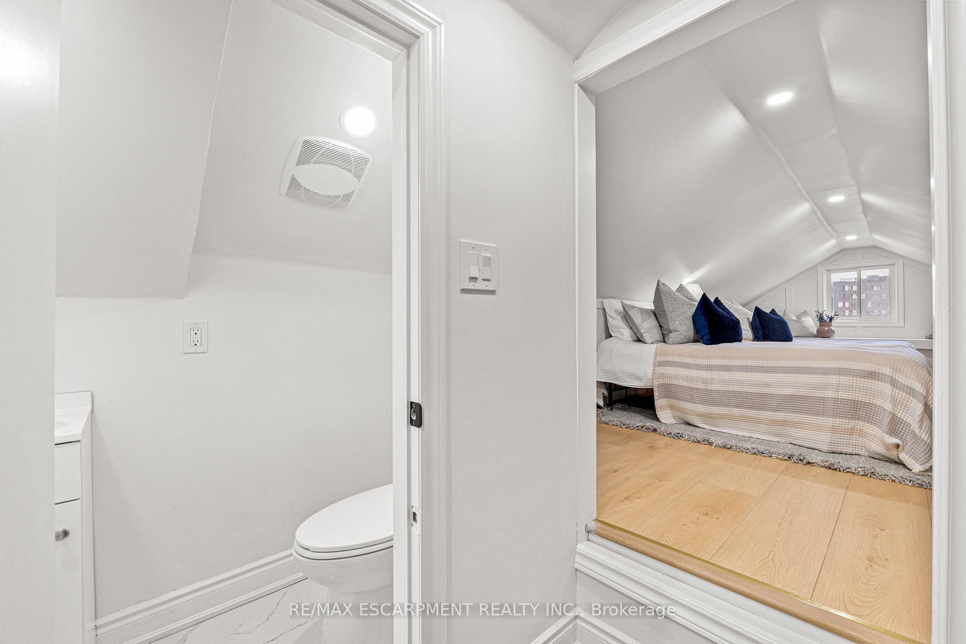 Photo 15 of 20 Walter Avenue S, Hamilton, Normanhurst — HOMEH