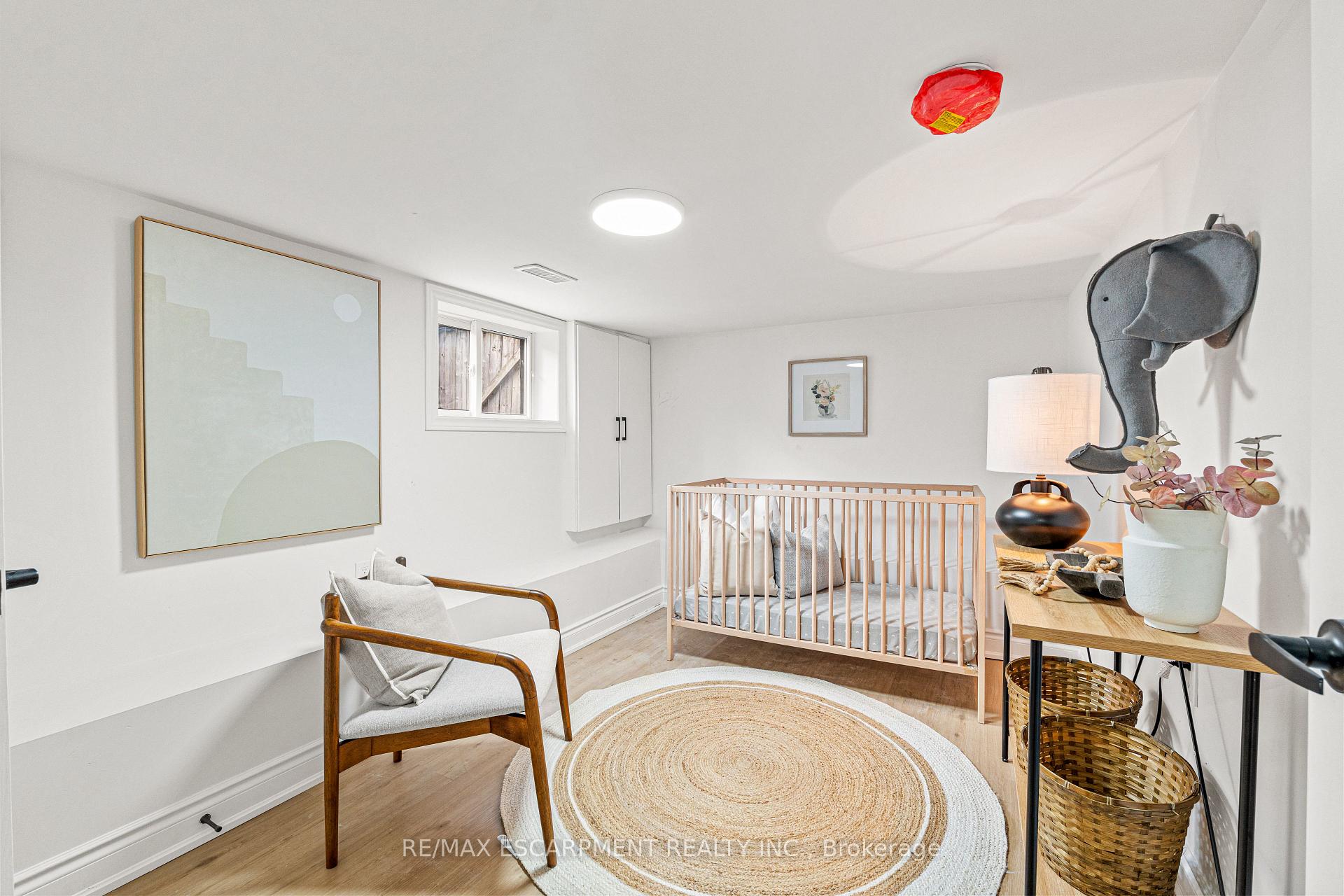 Photo 40 of 20 Walter Avenue S, Hamilton, Normanhurst — HOMEH