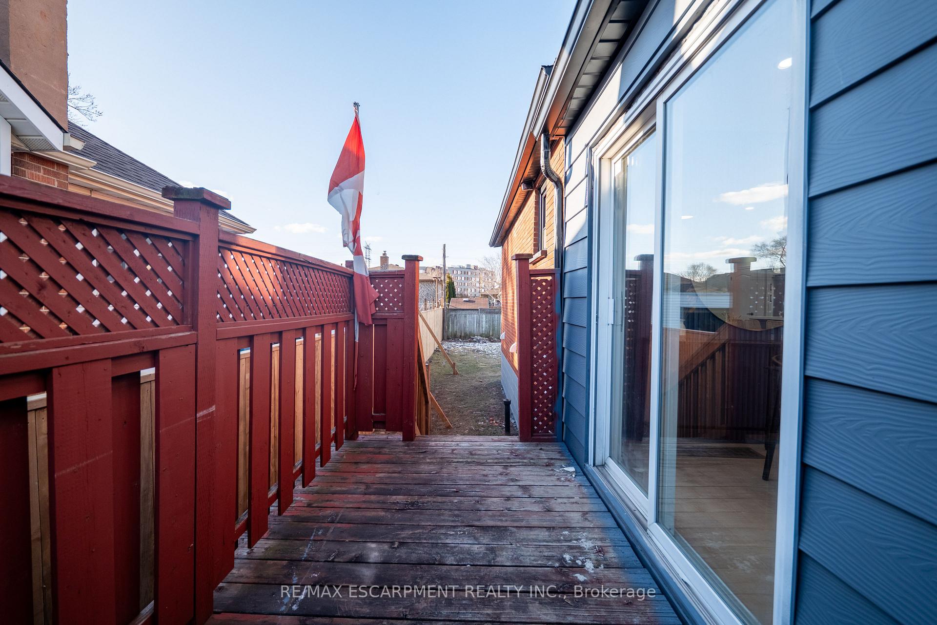 Photo 34 of 20 Walter Avenue S, Hamilton, Normanhurst — HOMEH
