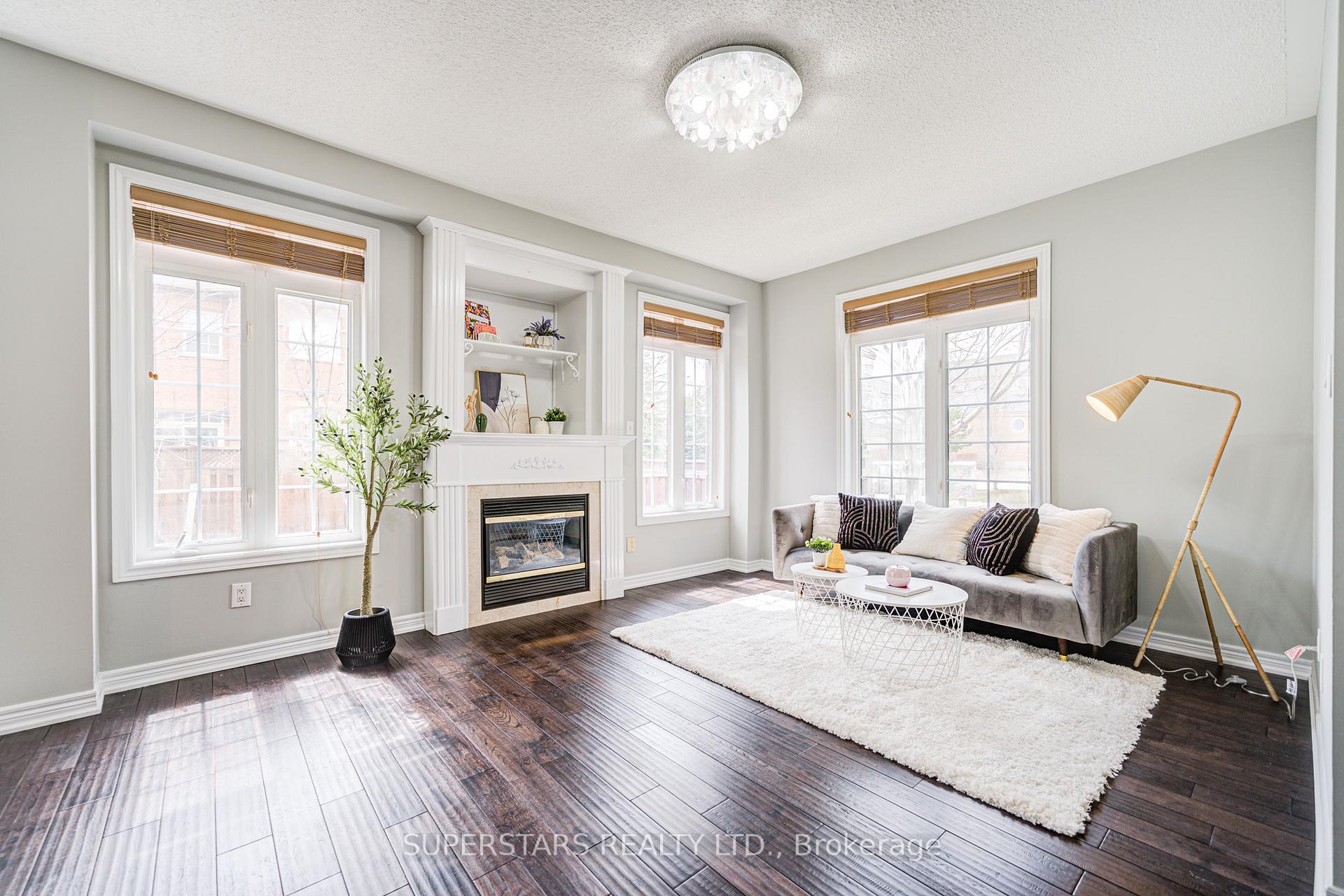 Photo 16 of 45 Saint Damian Avenue, Vaughan, Vellore Village — HOMEH