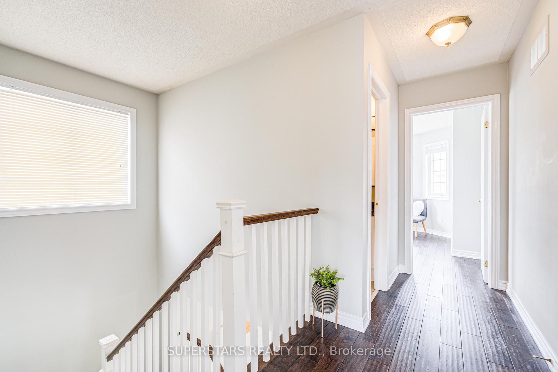 Photo 18 of 45 Saint Damian Avenue, Vaughan, Vellore Village — HOMEH