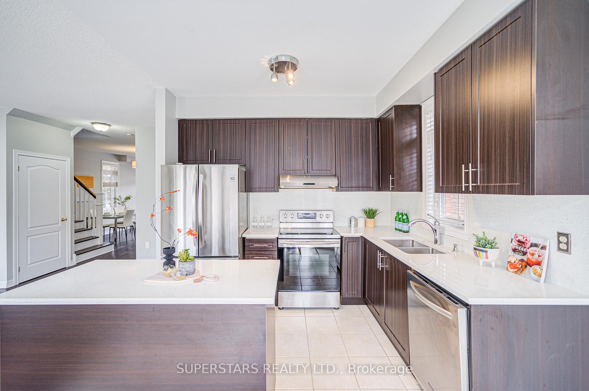 Photo 14 of 45 Saint Damian Avenue, Vaughan, Vellore Village — HOMEH