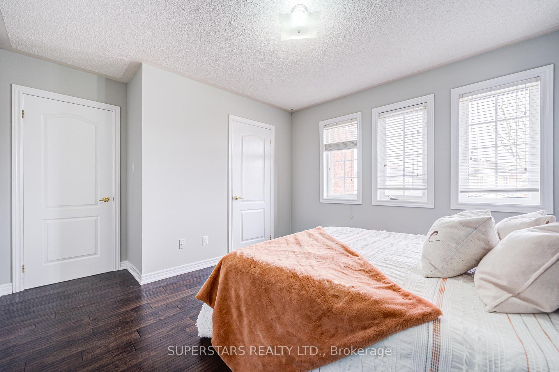 Photo 32 of 45 Saint Damian Avenue, Vaughan, Vellore Village — HOMEH