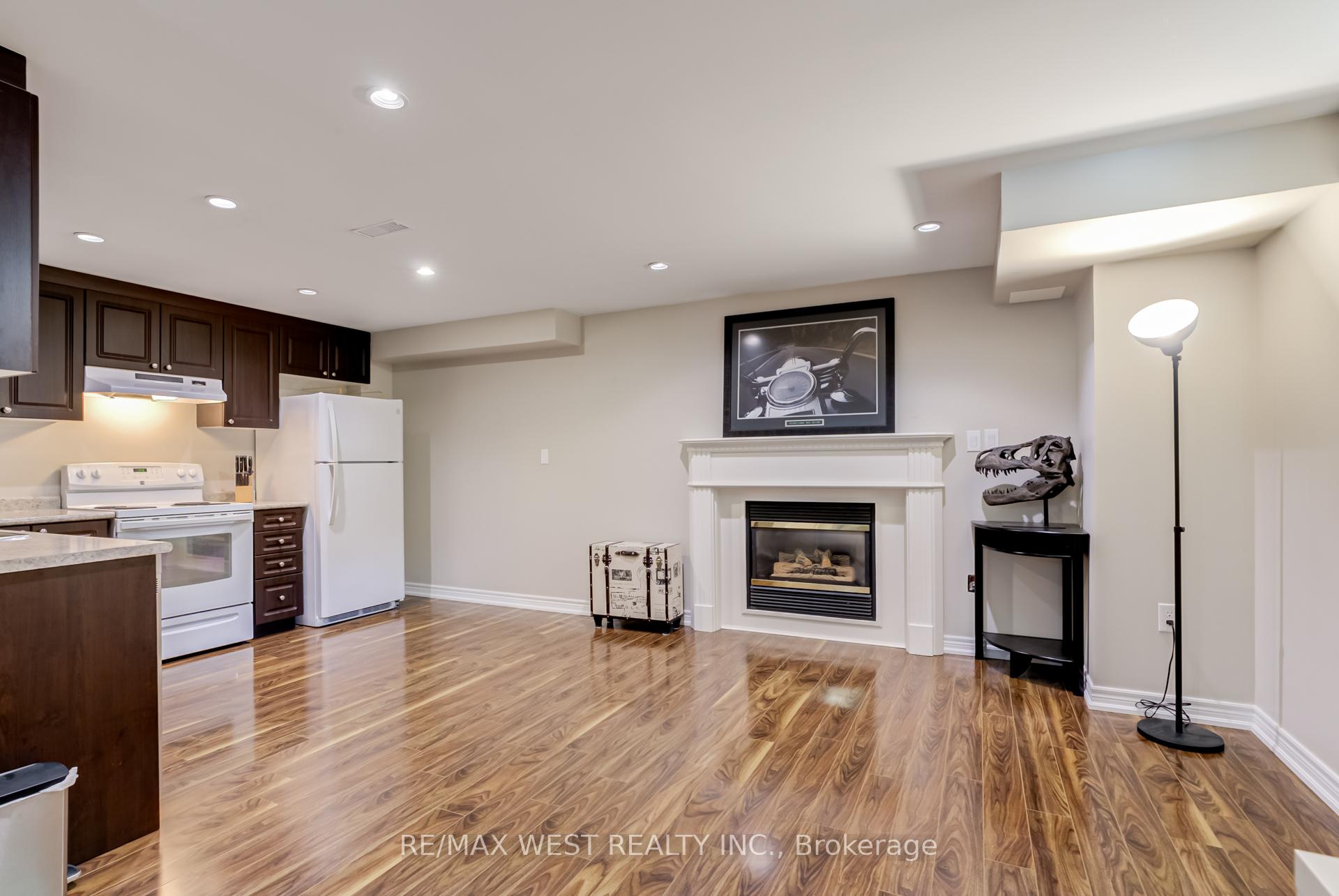 Photo 33 of 177 Wardlaw Place, Vaughan, Vellore Village — HOMEH