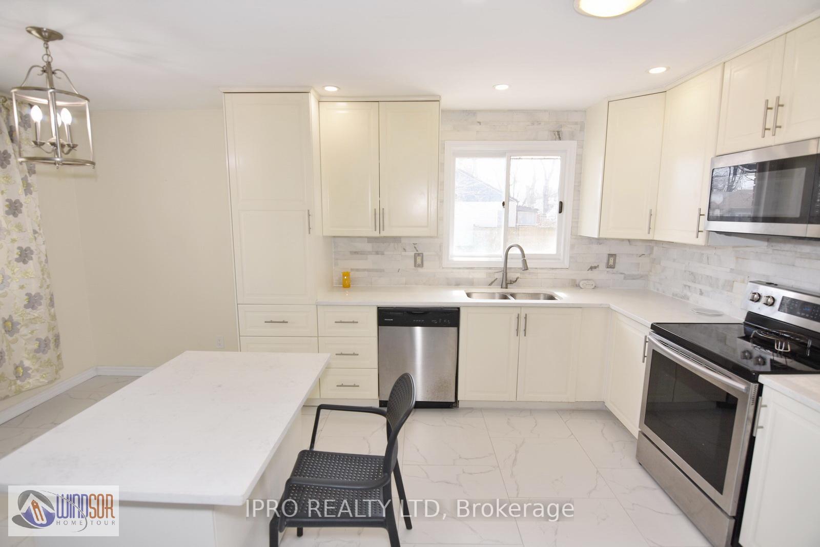 Photo 37 of 1697 Westcott Road, Windsor — HOMEH
