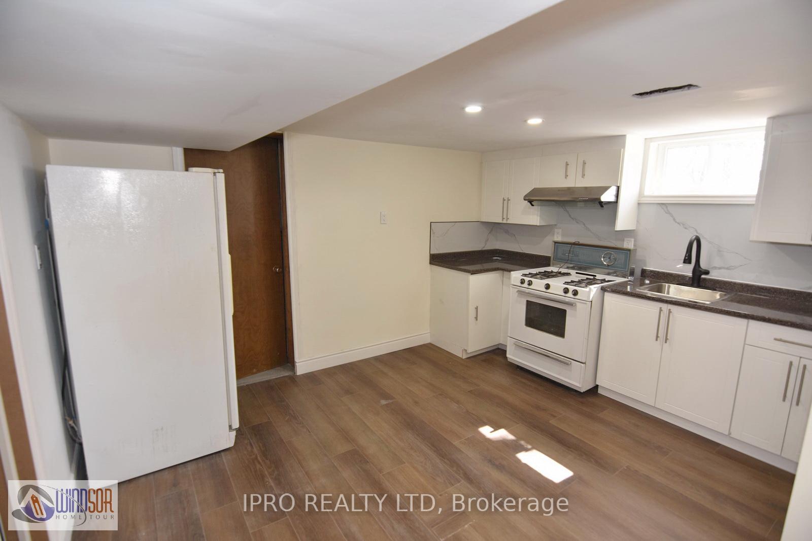 Photo 17 of 1697 Westcott Road, Windsor — HOMEH