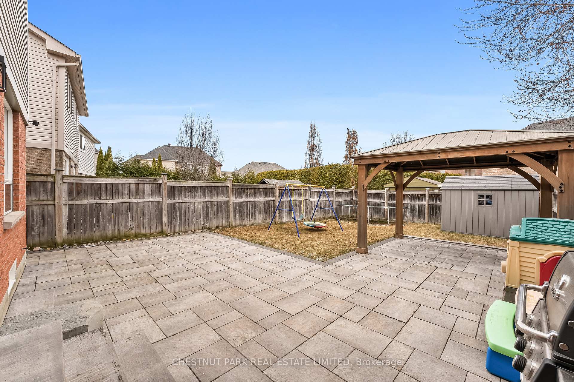 Photo 17 of 3 Bolster Lane, Uxbridge — HOMEH