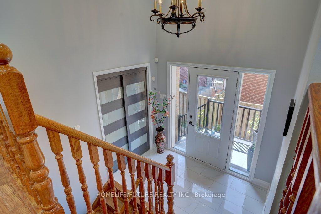 Photo 3 of 554 Rougemount Drive, Pickering, Rosebank — HOMEH
