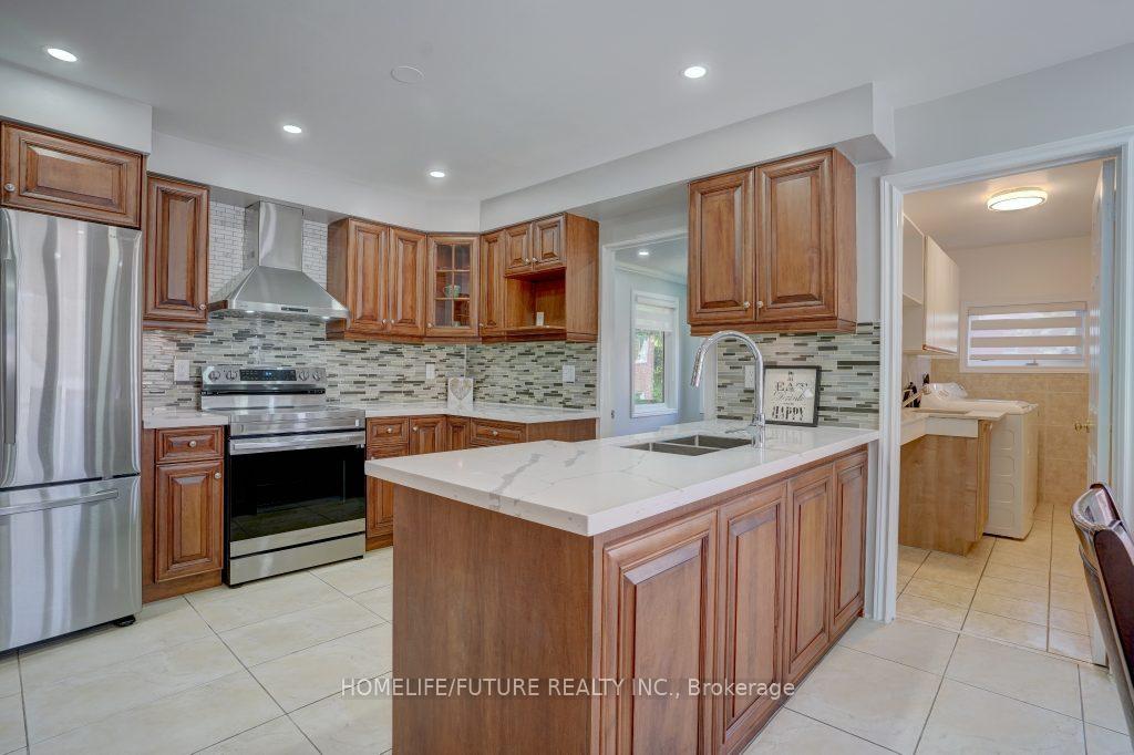 Photo 15 of 554 Rougemount Drive, Pickering, Rosebank — HOMEH