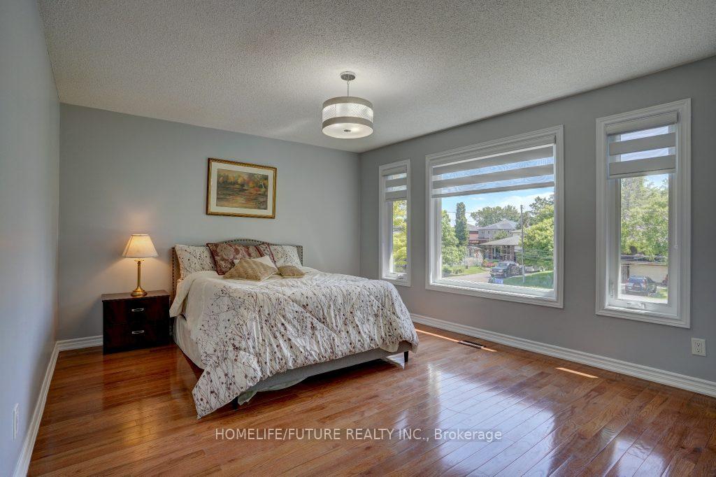 Photo 21 of 554 Rougemount Drive, Pickering, Rosebank — HOMEH