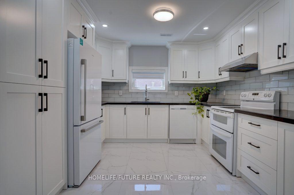 Photo 20 of 554 Rougemount Drive, Pickering, Rosebank — HOMEH