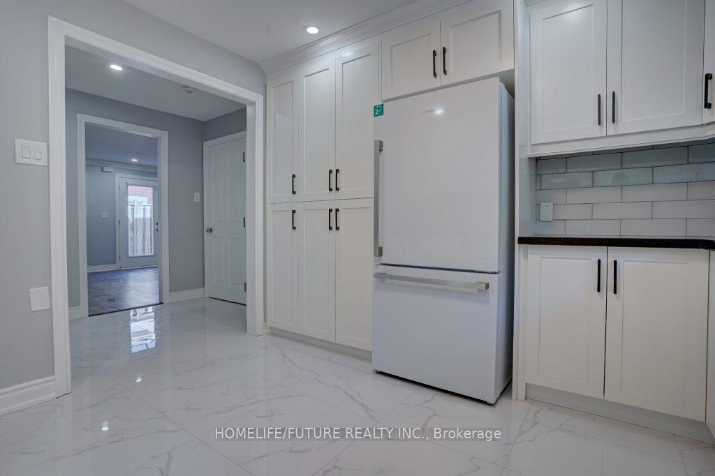Photo 24 of 554 Rougemount Drive, Pickering, Rosebank — HOMEH